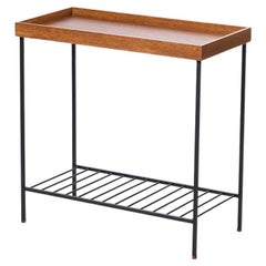 Breiter Beistelltisch / Pflanzenständer aus Massivholz - EDGE Serie, mit Metallbeinen