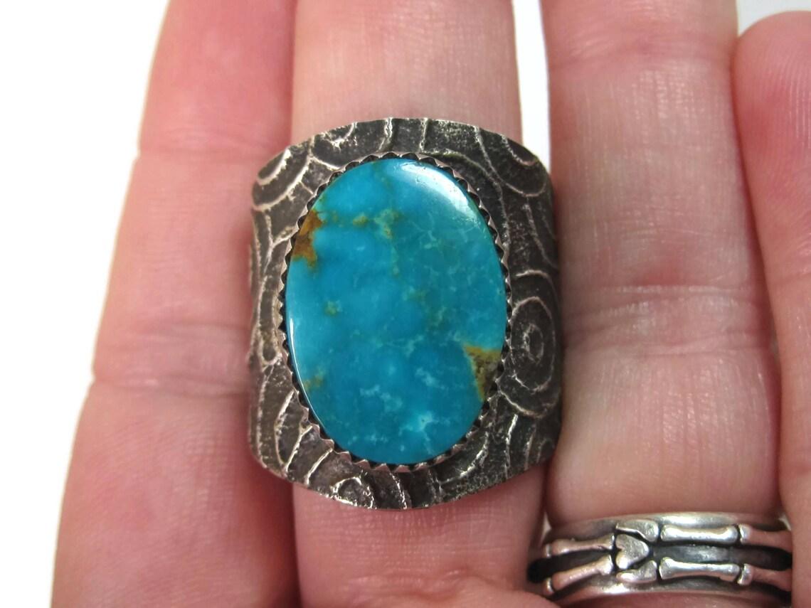 Wide Southwestern Tufa Cast Turquoise Ring Size 11 For Sale 3