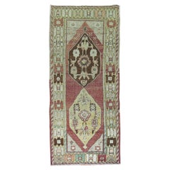 Large tapis de couloir géométrique turc d'Anatolie d'origine