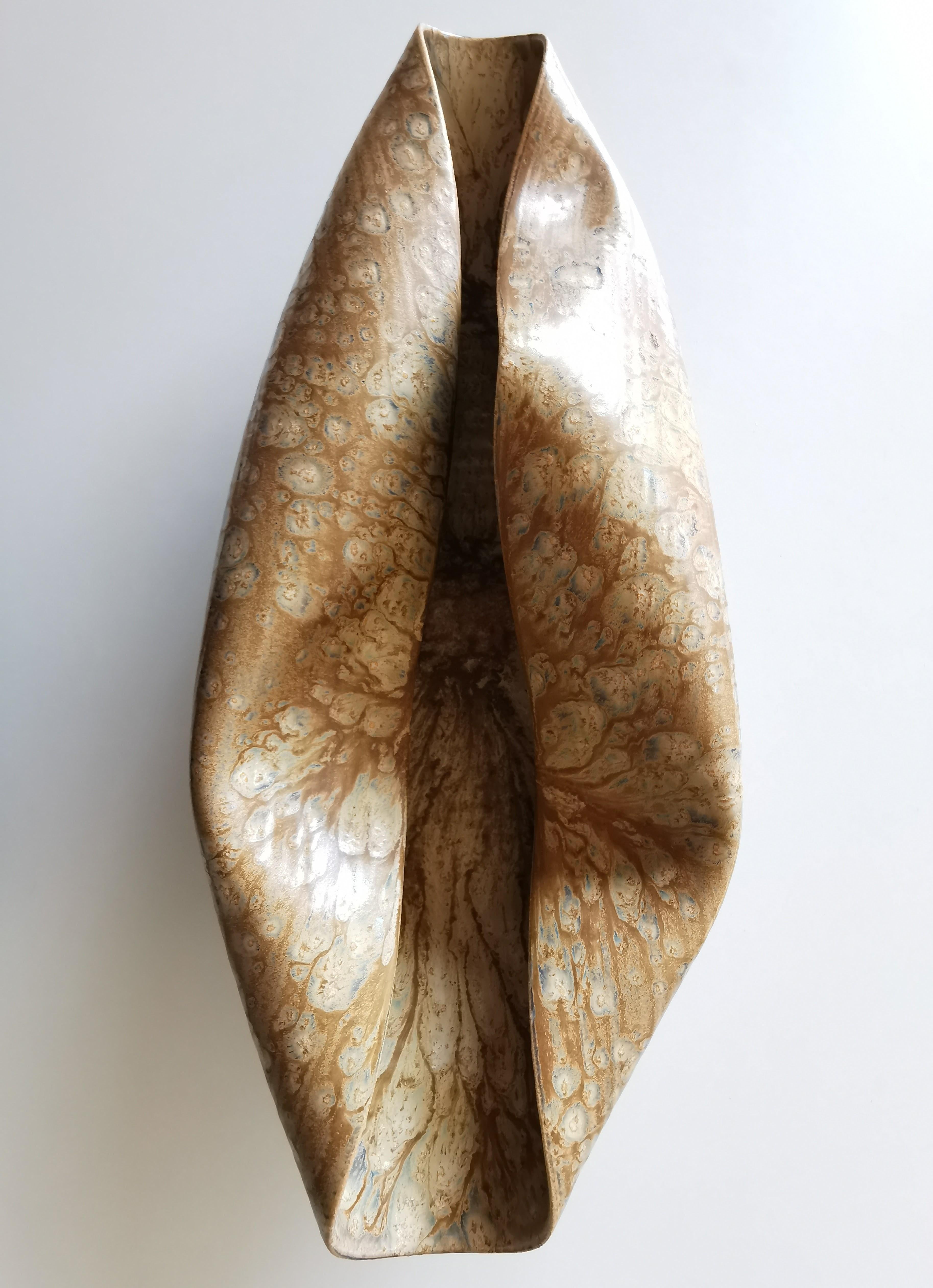 Wide Undulating Form with Desert Dusk Glaze, Vessel No.135, Ceramic Sculpture For Sale 5
