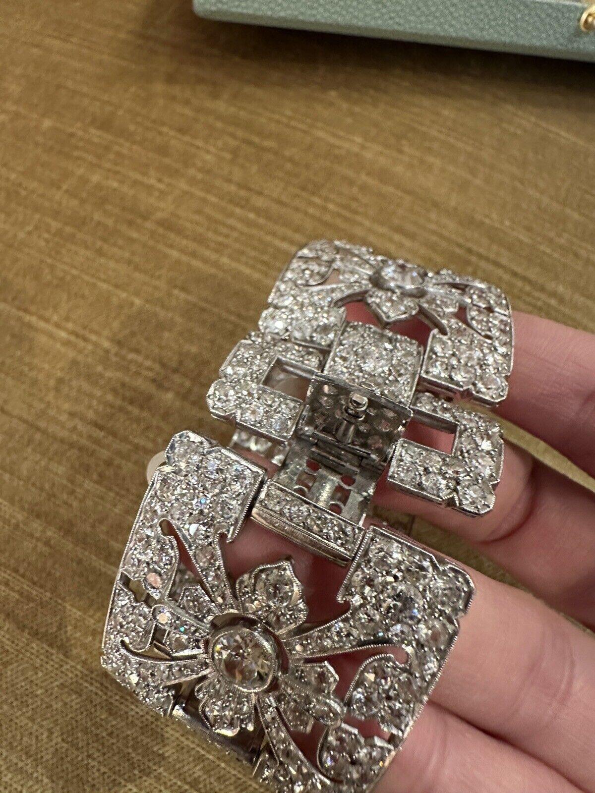 Wide Vintage Diamond Bracelet 35 carats in Platinum and White Gold In Good Condition For Sale In La Jolla, CA