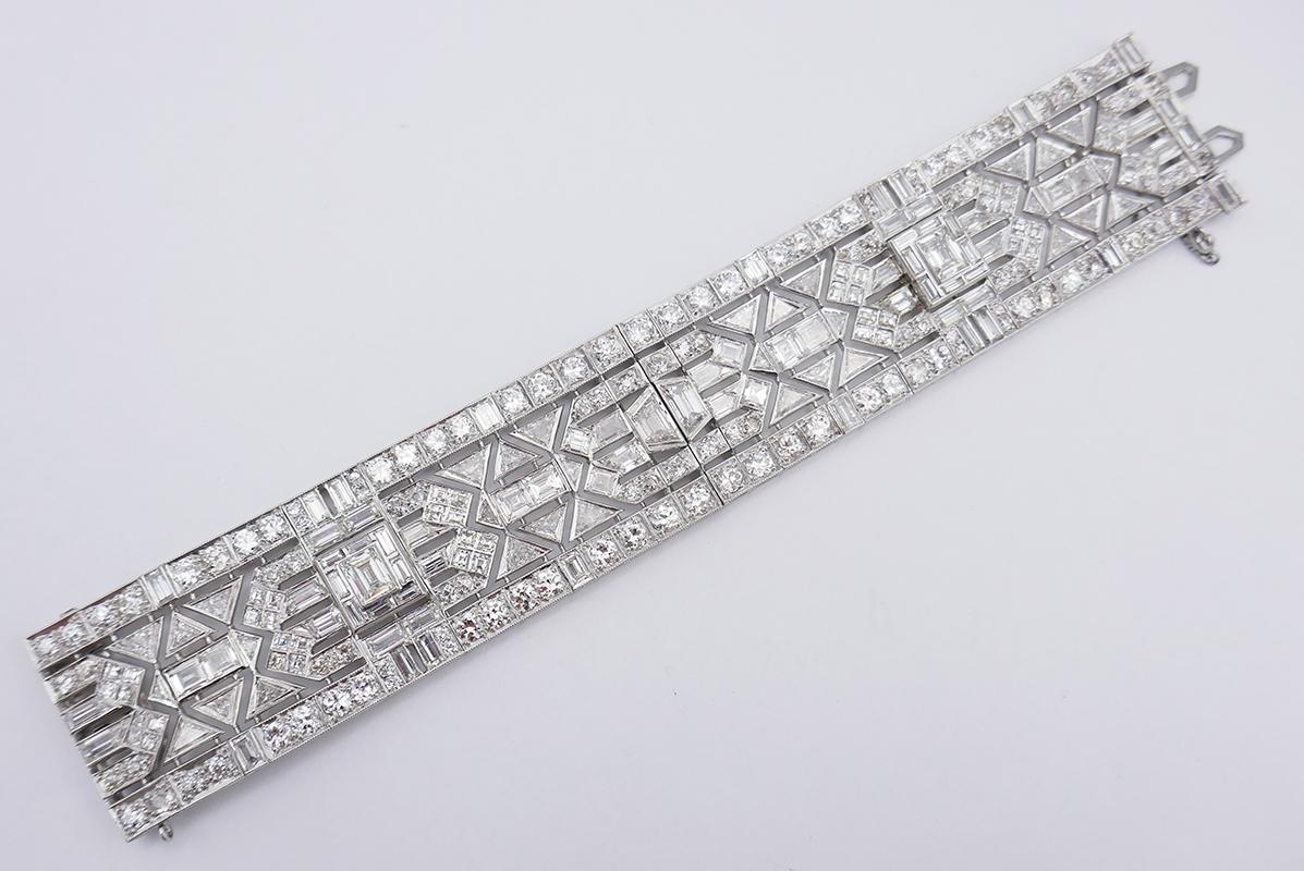 Wide Vintage Diamond Platinum Bracelet Art Deco Revival In Excellent Condition For Sale In Beverly Hills, CA