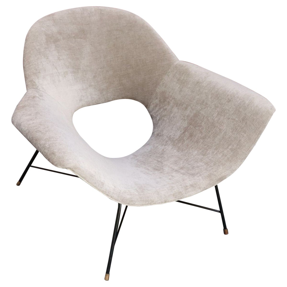 Breiter italienischer Loungesessel aus Metall und Samt im Vintage-Stil von Augusto Bozzi für Saporiti