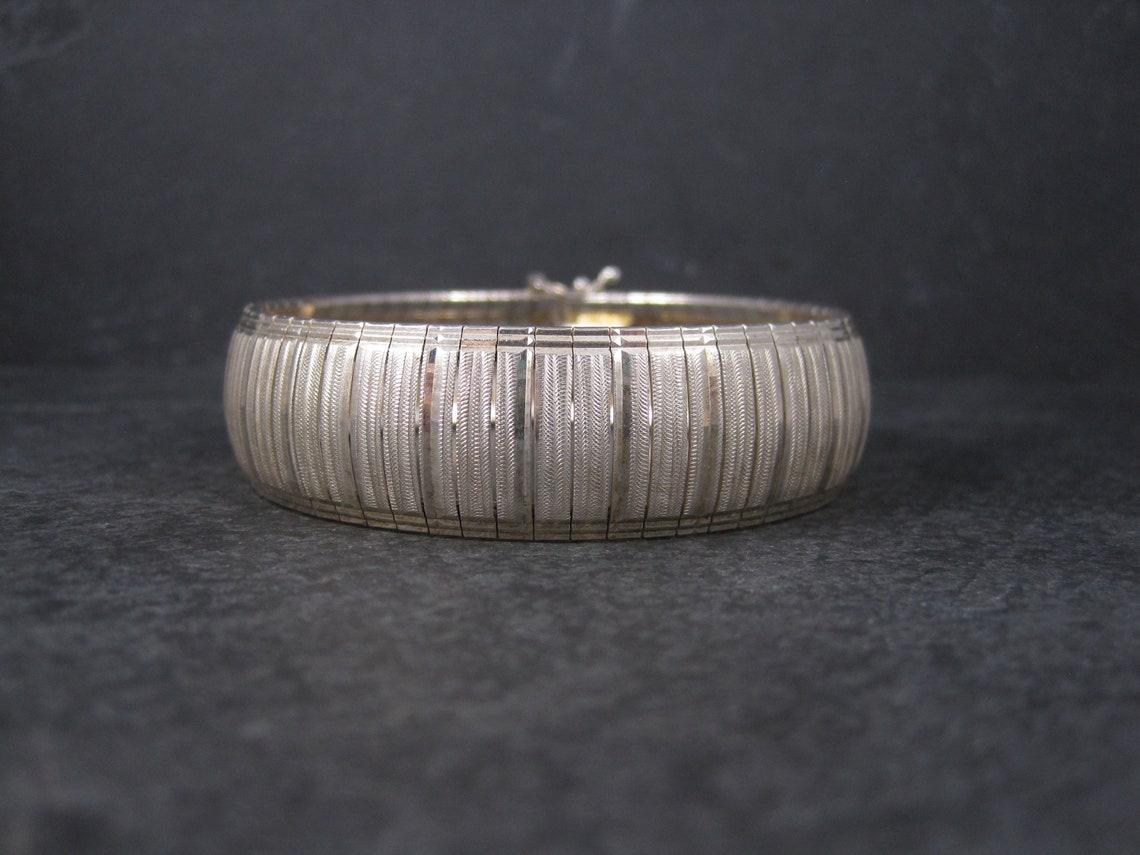 Bracciale a serpente largo in argento vintage da 18 mm, 7,5 pollici In condizioni ottime in vendita a Webster, SD