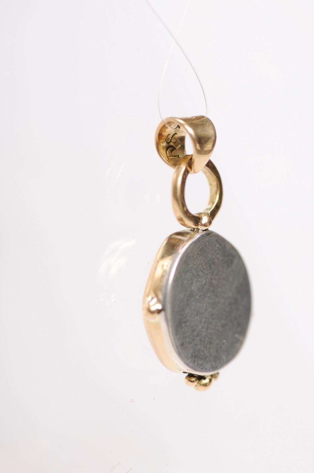 Pendentif Prutah [pièce] en forme de mite de veuve avec 18K en vente 4