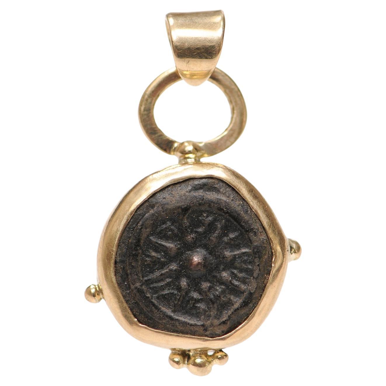 Pendentif Prutah [pièce] en forme de mite de veuve avec 18K