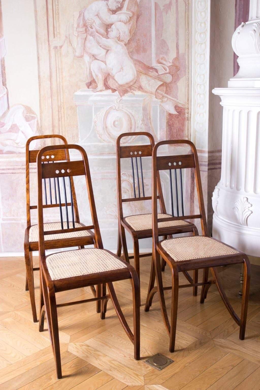 This 4 beautiful chairs is fully restored and canned featuring stunning lines and beautiful proportions. A design tour the force it is both simple and complex, with the legs crafted from a simple piece of bentwood. Stamped to the underside.
 