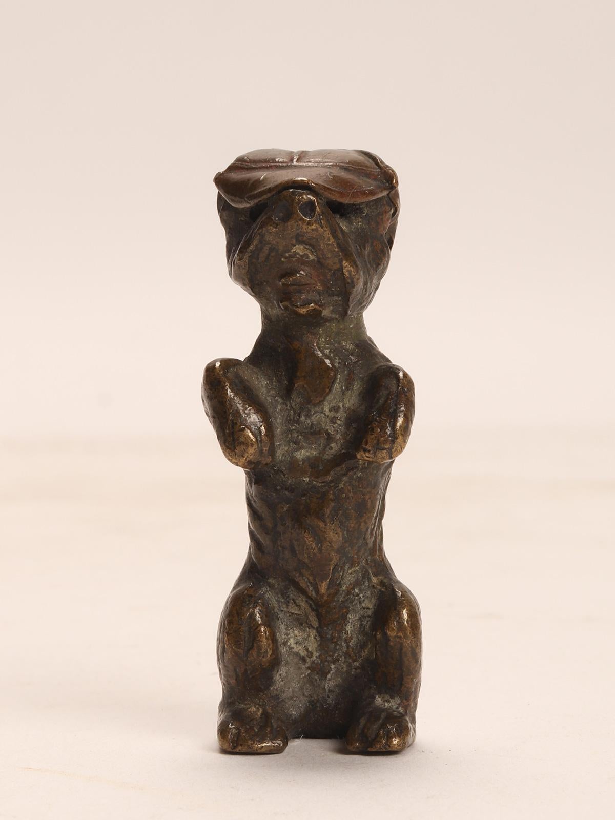 Autrichien Bronze Wiener : un chien Terrier, Autriche 1890.  en vente