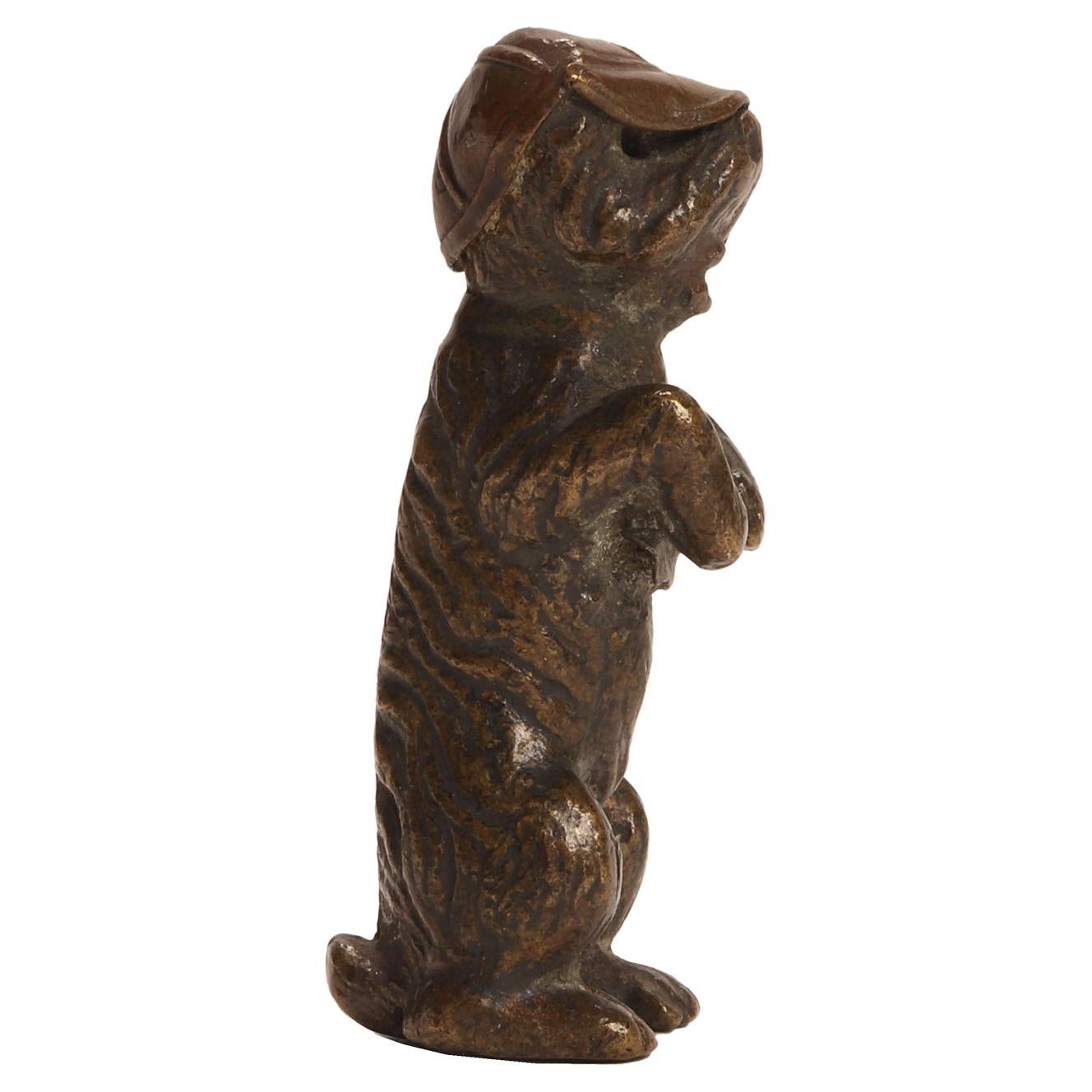 Wiener Bronze: ein Hund Terrier, Österreich 1890. 