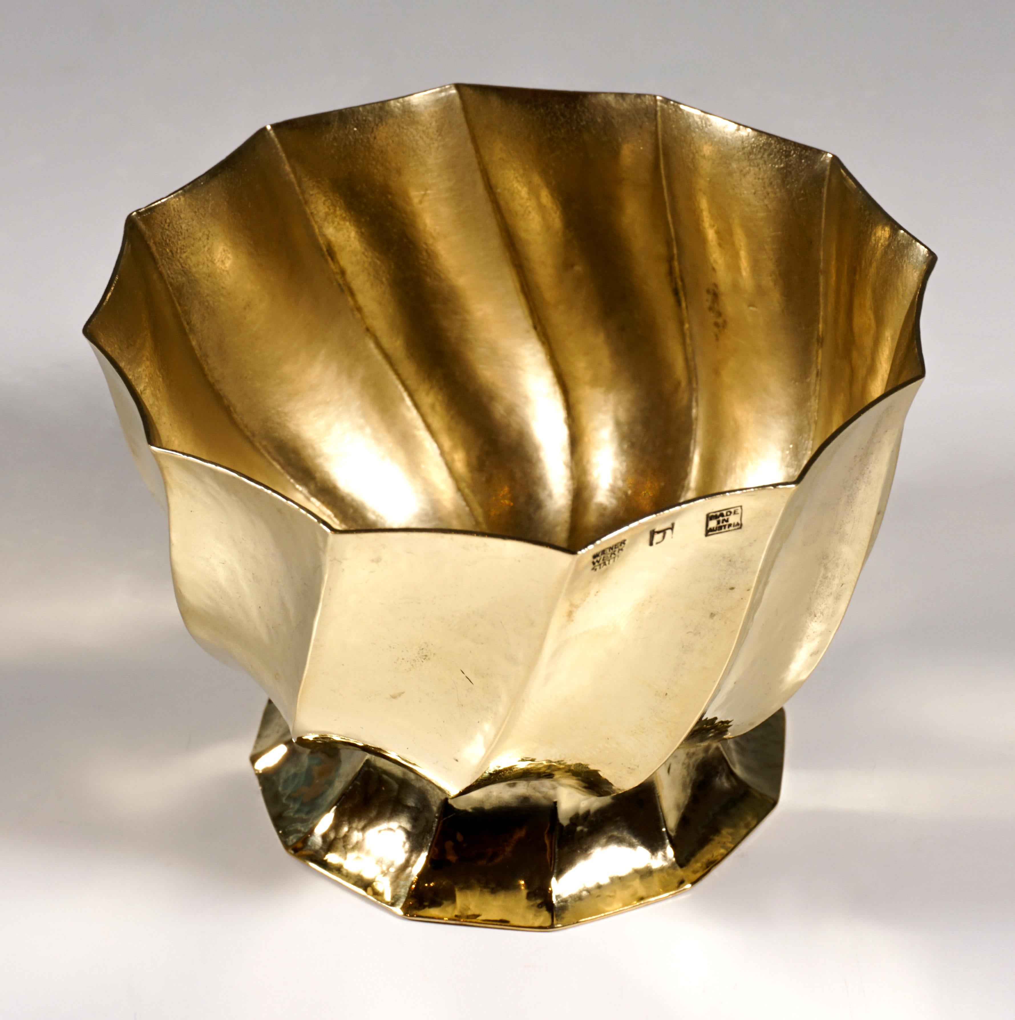 Austrian Wiener Werkstaette Hammered Brass Cigarette Bowl by Josef Hoffmann, circa 1920