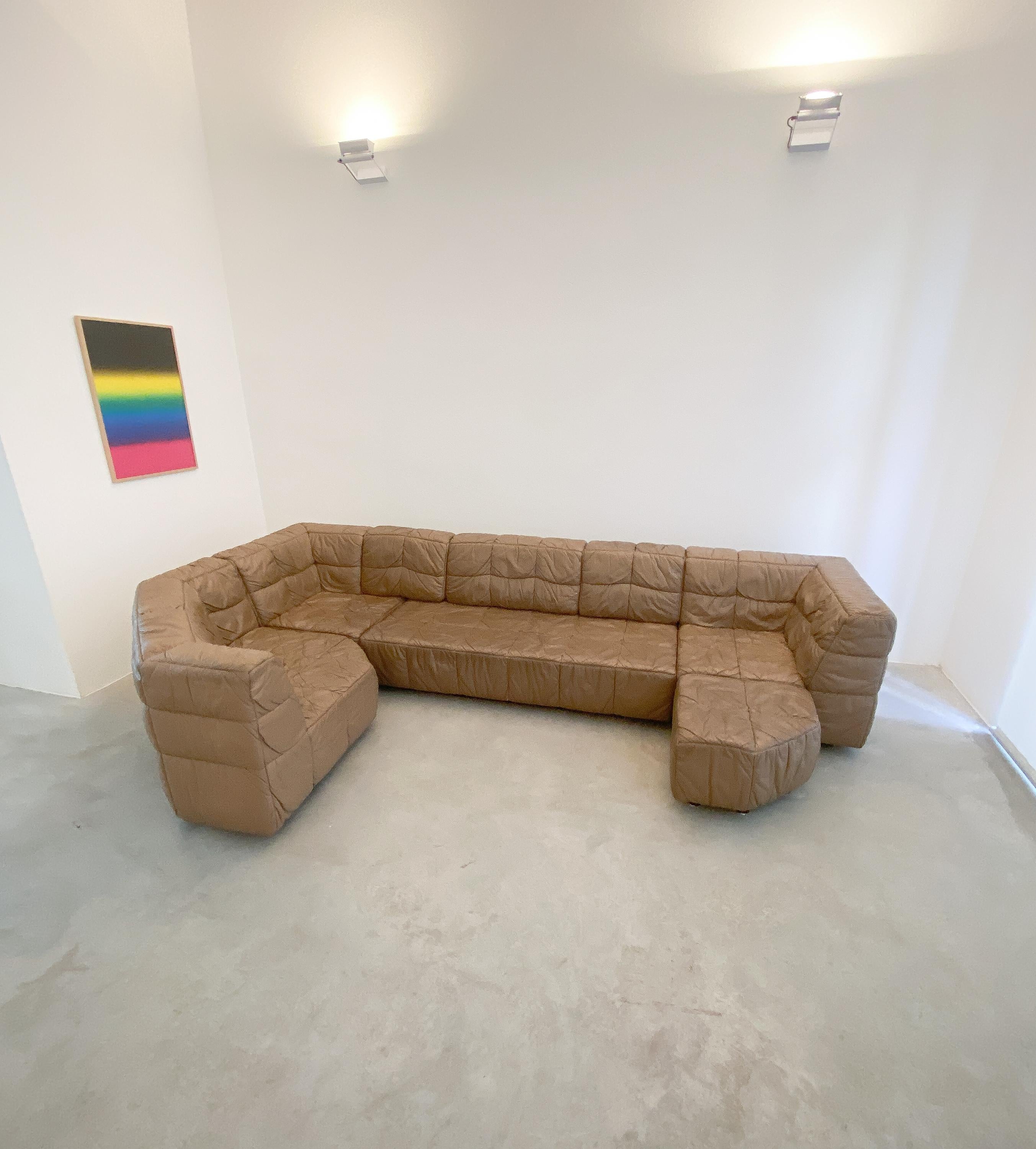 Wiener Werkstätten Castell Hans Hopfer Sectional Leather Sofa Group Austria 1972 4