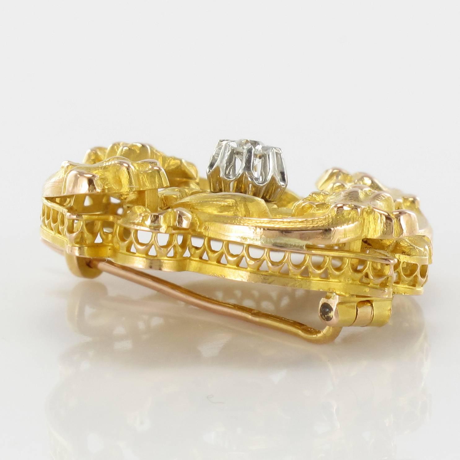Wiese Spirit French Art Nouveau Broche en or jaune et diamants Pour femmes en vente