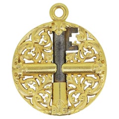 Antique Wièse Watch Key Pendant