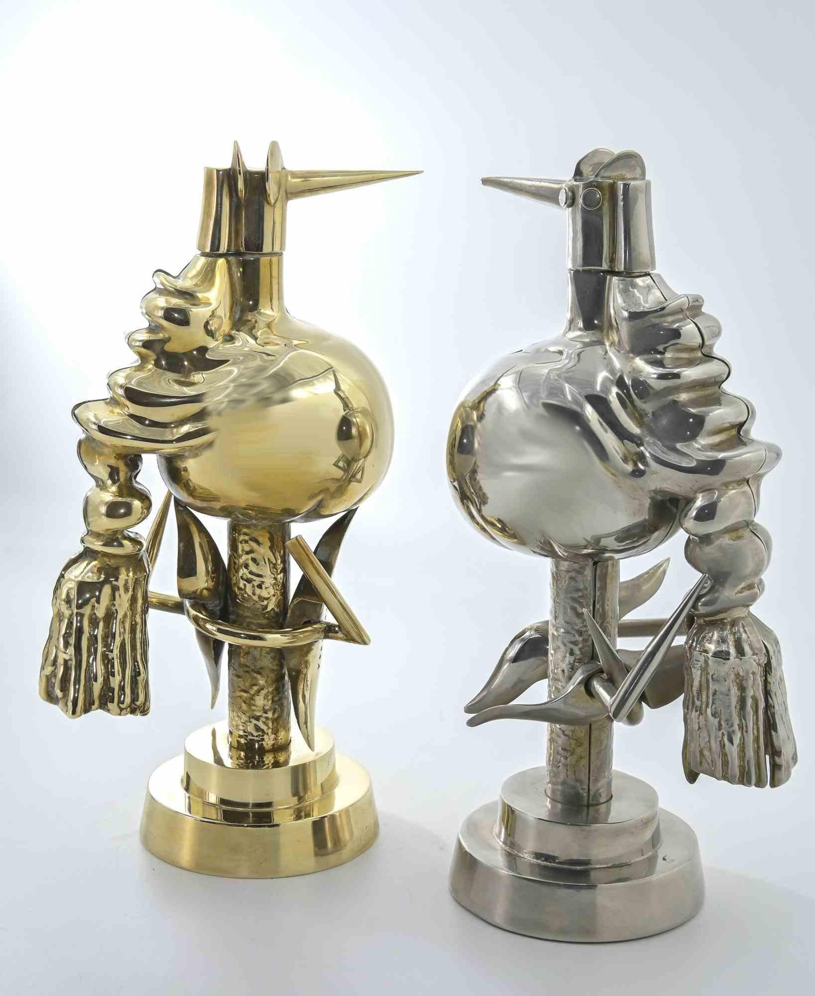 Oiseau du fer & Oiseau de feu is a work realized by Wifredo Lam in 1970s.  

Pair of polished metal sculptures and chromed bronze.

h cm 26.5 x 14.  each. 

Both signed and numbered 127/500. Very rare to find together, with same edition