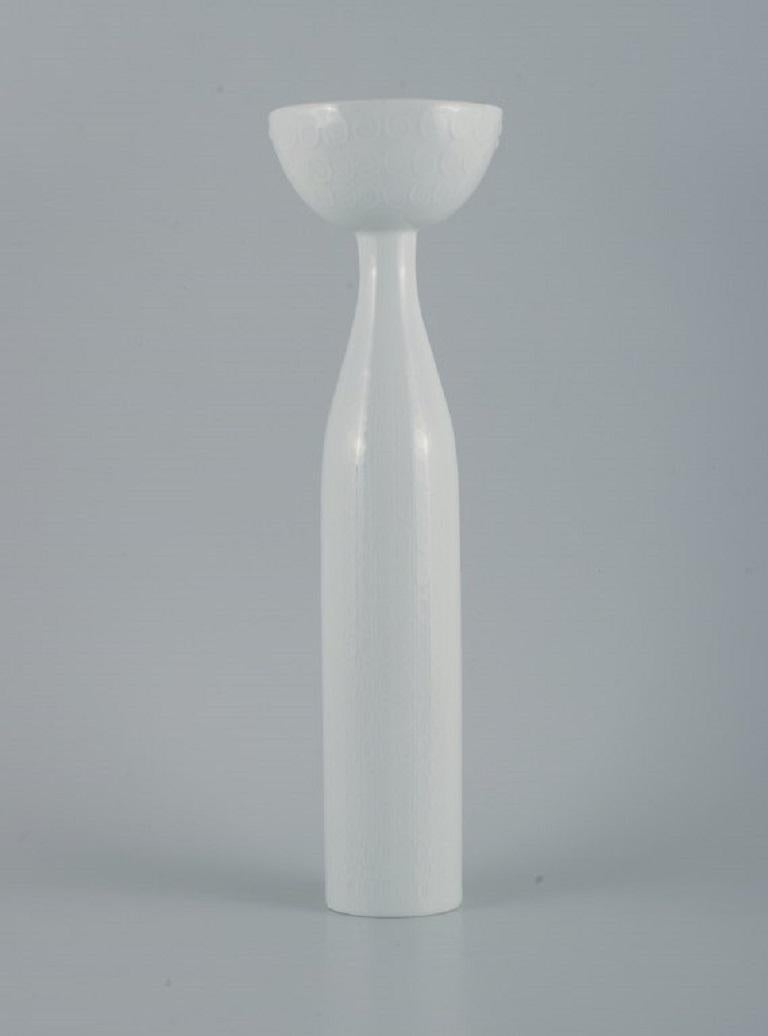 Wiinblad for Rosenthal, Germany, Tall Vase in White Porcelain, 1980s In Excellent Condition In Copenhagen, DK