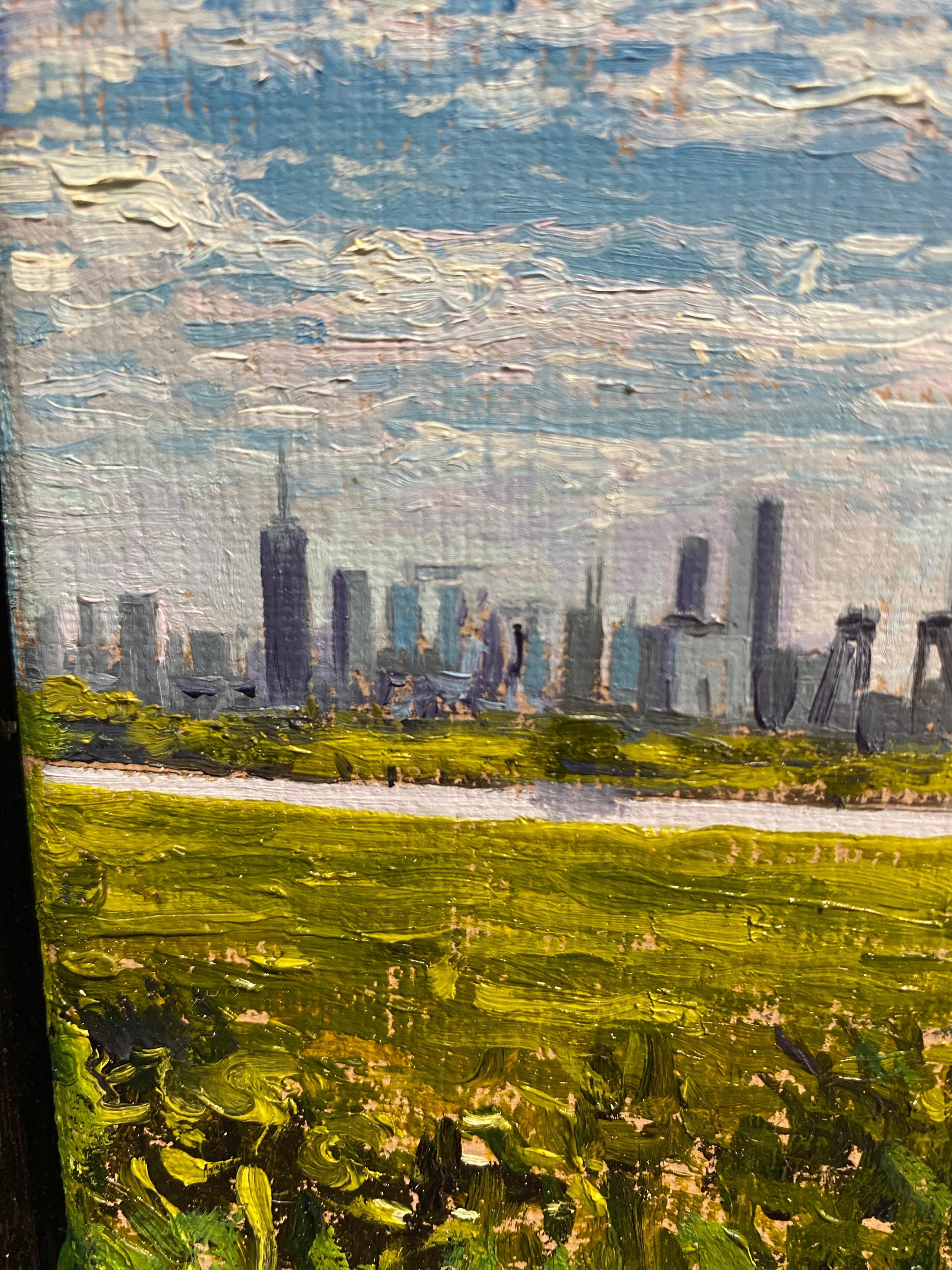 Wijnand Driessen (niederländischer Künstler)
Skyline von Manhattan
18x 13 cm (gerahmt, im Preis inbegriffen 21 x 16 cm)
Ölfarbe auf Leinwand

Der Künstler Wijnand Driessen lebt und arbeitet in Eindhoven, ist aber in Nuenen geboren und aufgewachsen,