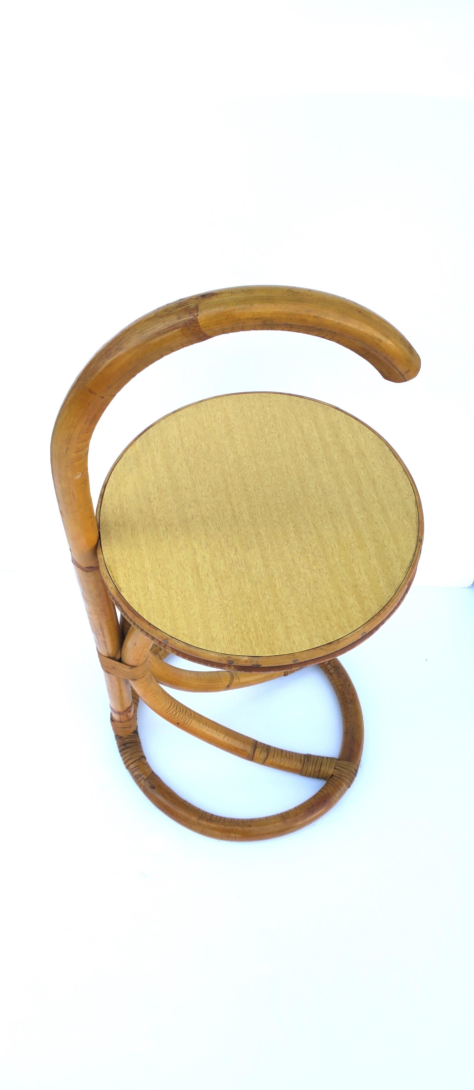 20th Century Wicker Rattan Drinks Side Table For Sale