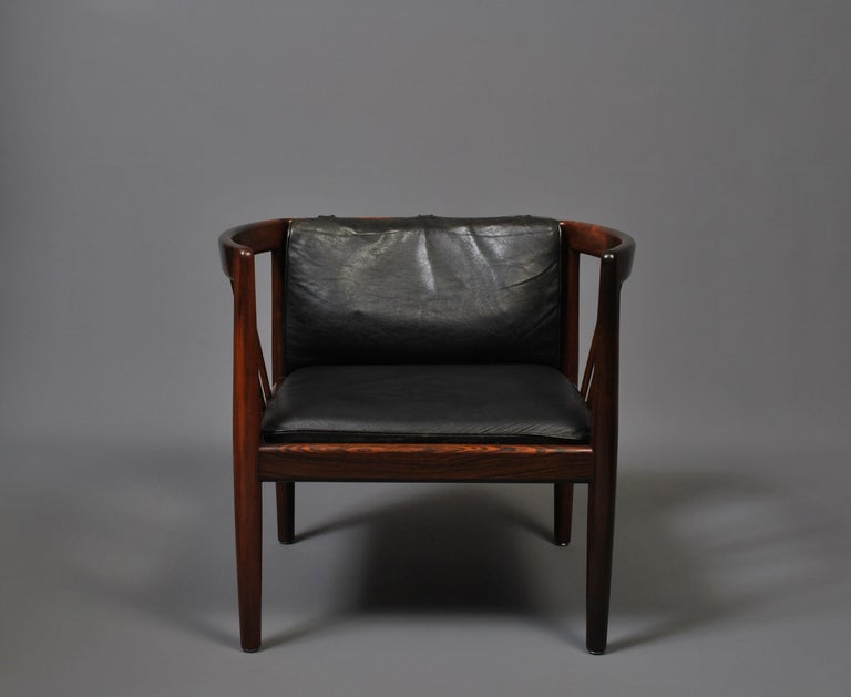 A very rare Danish midcentury chair and ottoman by Illum Wikkeslo and Holger Christiansen. Denmark 1960. Outstanding quality. 2 available.
Original leather. We can reupholster if required.

Illum Wikkelsø was trained as a cabinetmaker in 1938, and