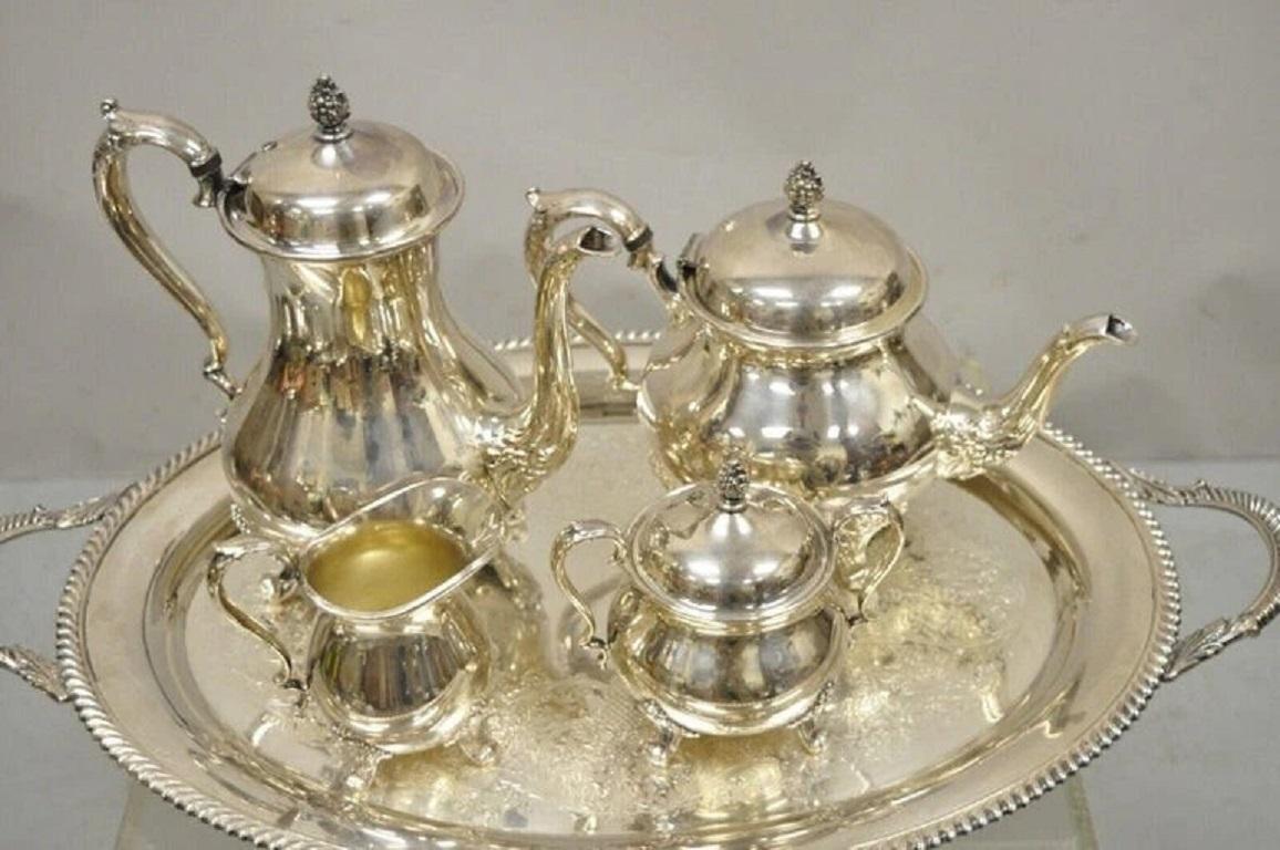 A. Wilcox Silver Plate Co. Set da tè placcato in argento con vassoio da portata - 5 pz. in vendita 5