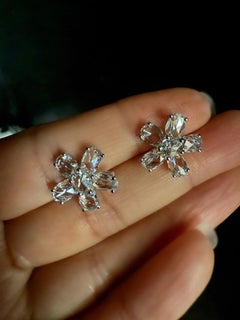 Wild flower with 3 ctw Rose Cut diamonds set in Platinum - New - ONE OF A KIND