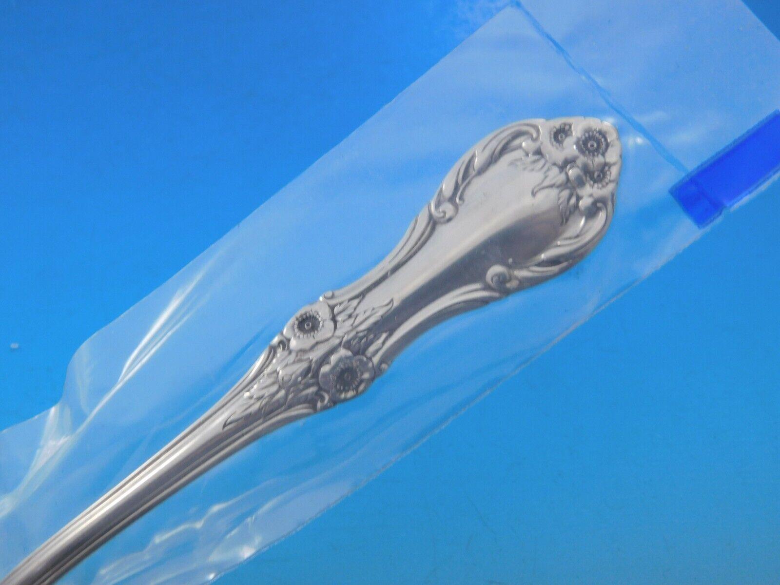 Wild Rose by International Sterling Silver Flatware Set 64 pcs Place Size New In Excellent Condition For Sale In Big Bend, WI