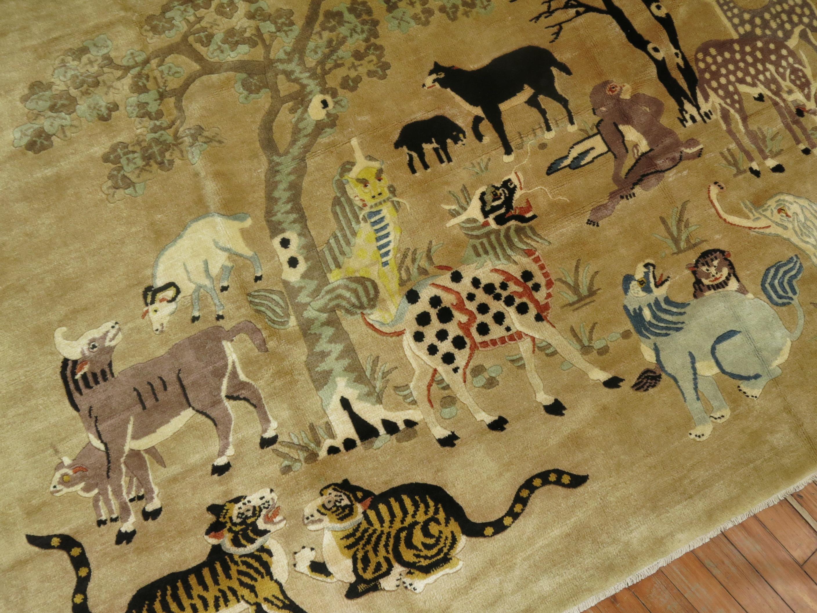 Folk Art Wild Safari Pictorial Chinese Rug