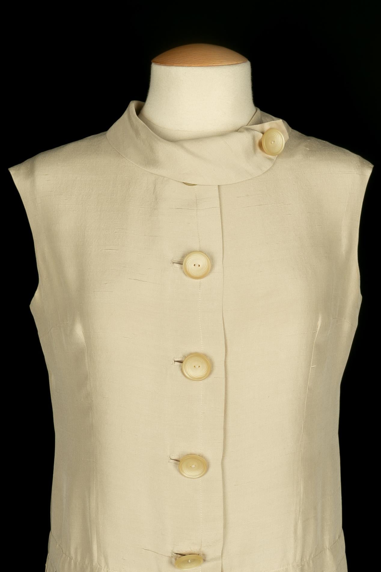Wildseidenkleid 1960er Jahre (Beige) im Angebot