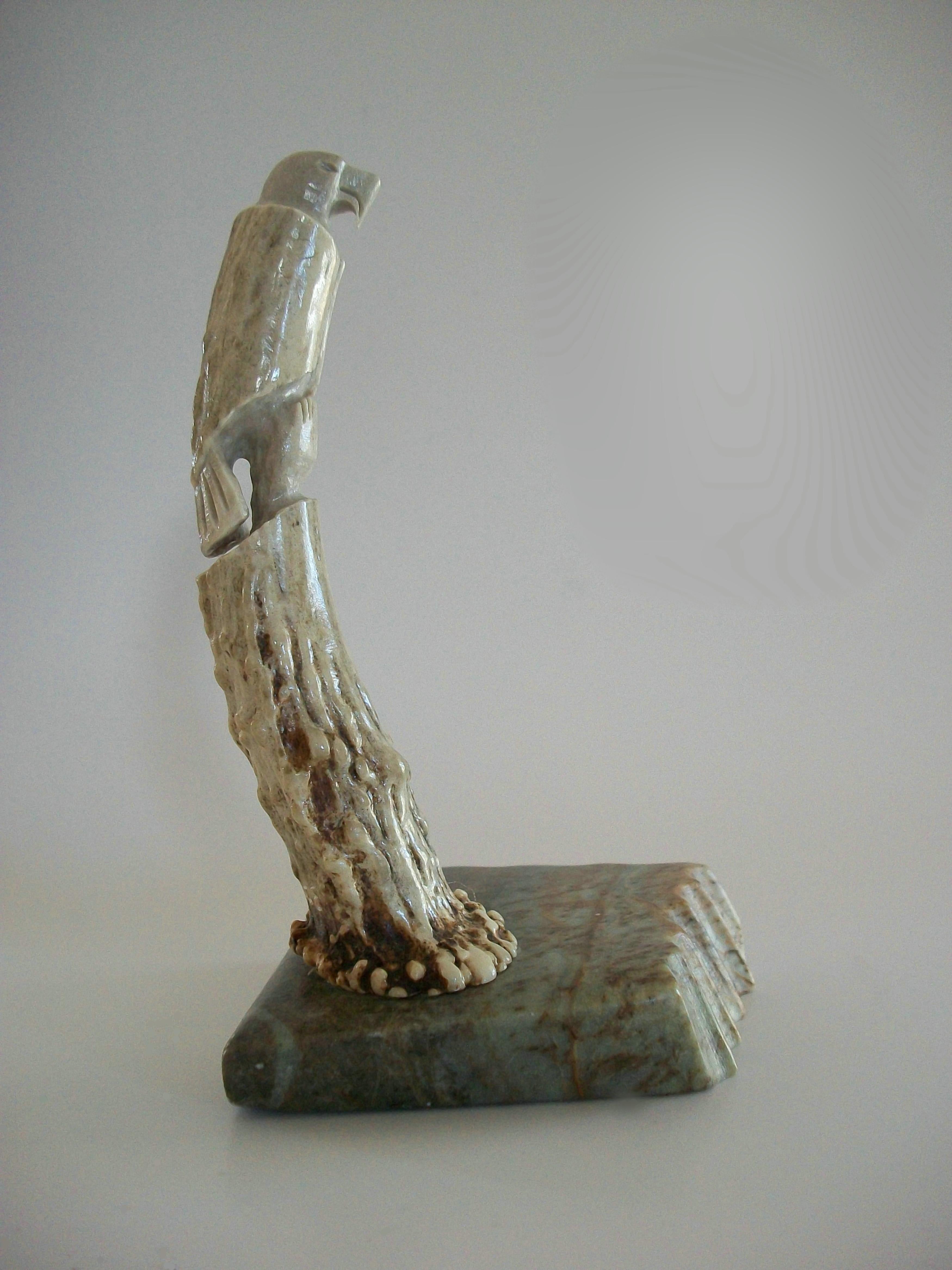 WILDE - Inuit Deer Antler & Stone Carving of an Eagle - Canada - Circa 2004 For Sale 10