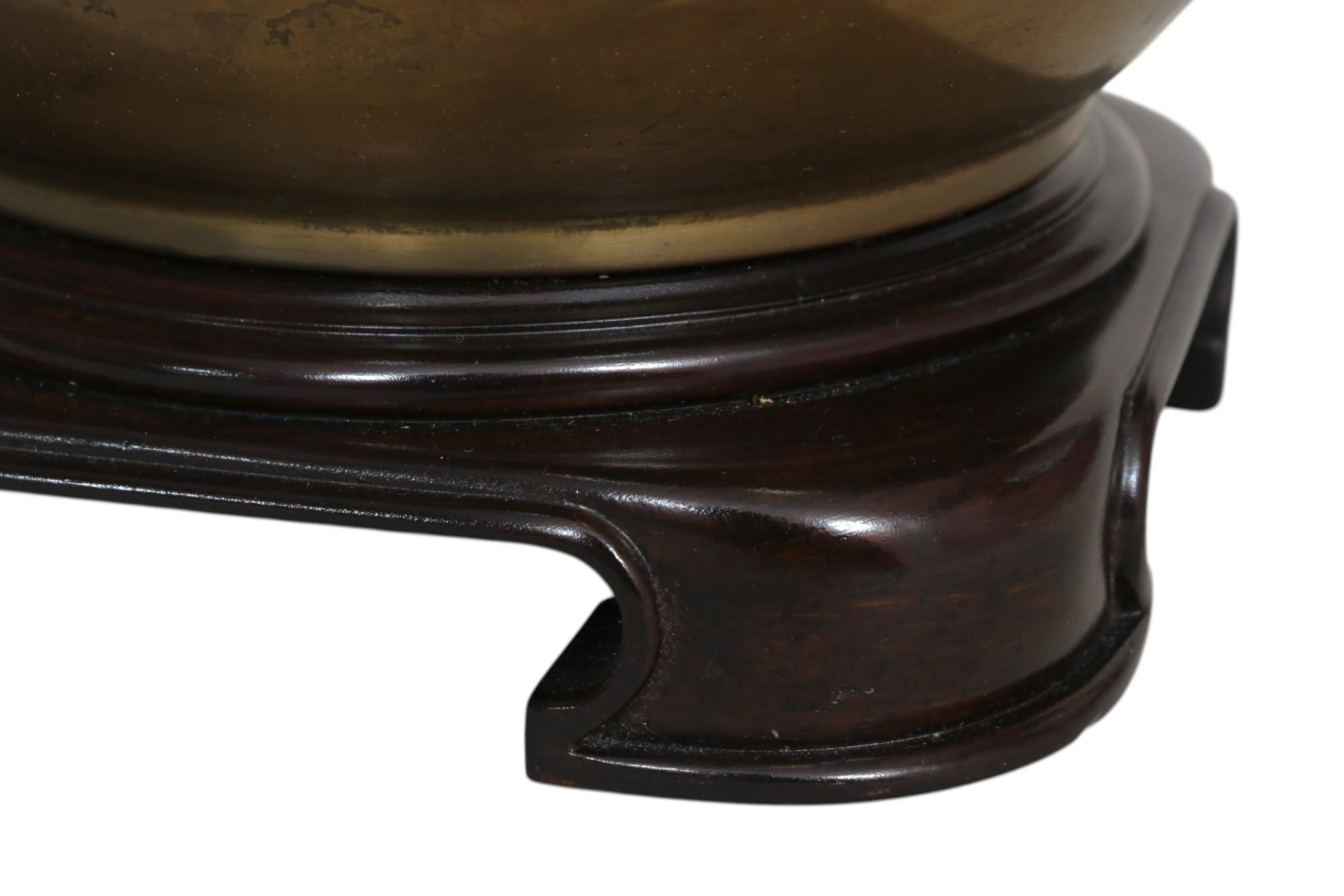 20th Century Wildwood Brass Amphora Table Lamp For Sale