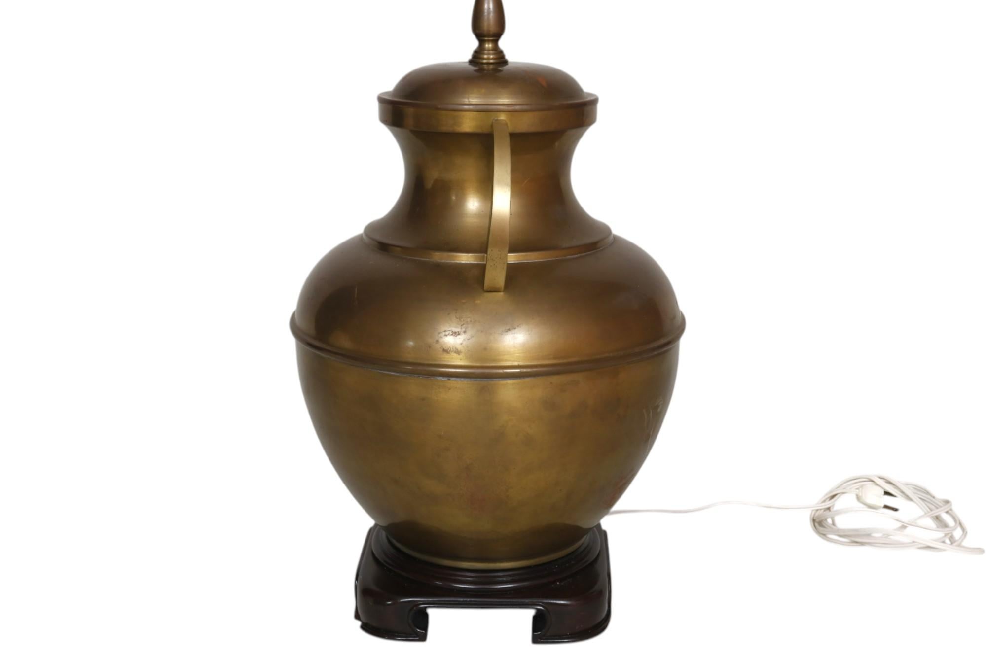 Wildwood Brass Amphora Table Lamp For Sale 3