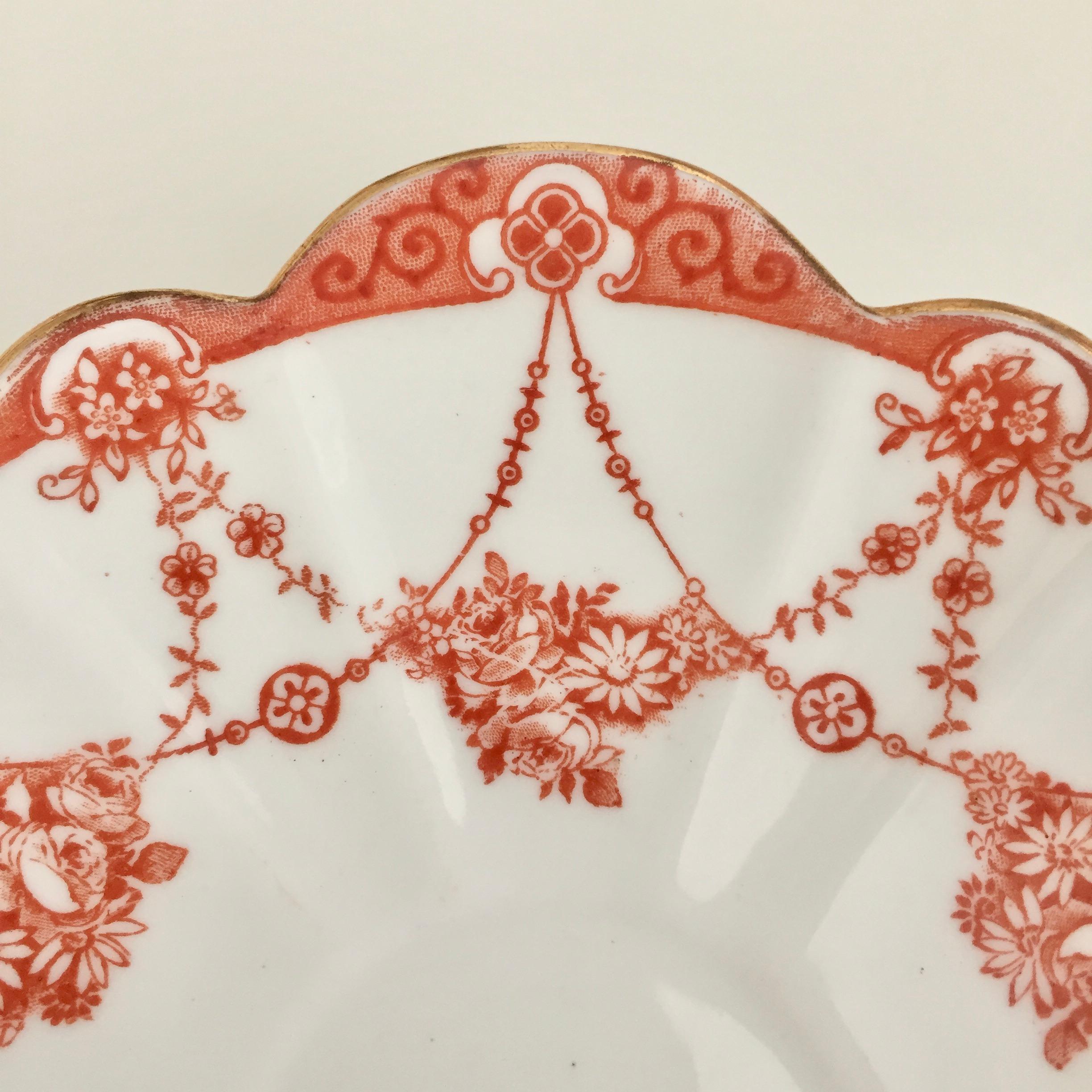 Early 20th Century Wileman Tea for One Set, Red Floral Chains on Court Shape, Art Nouveau, 1906