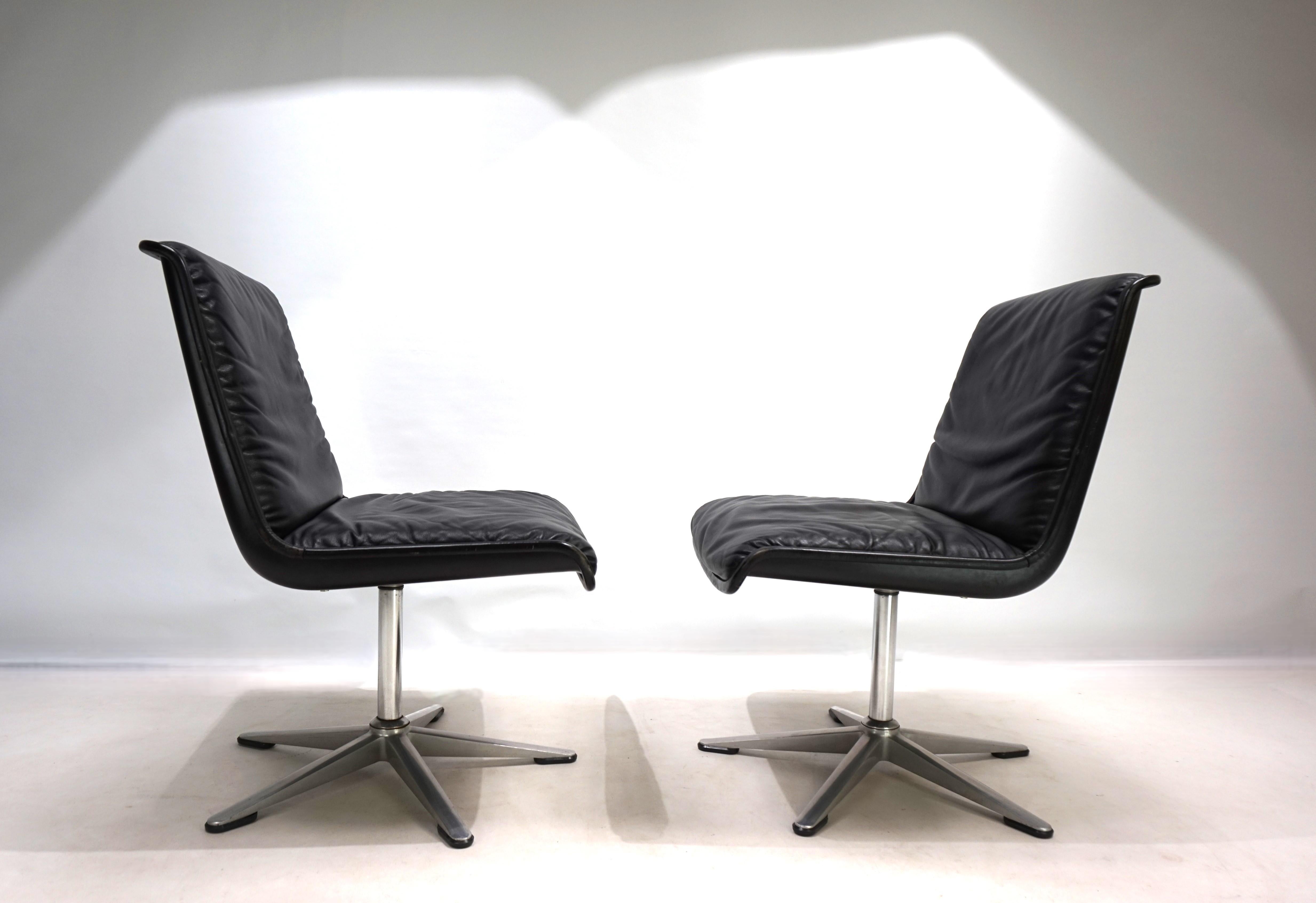Wilkhahn Delta set of 2 leather conference / dining chairs by Delta, 1960 For Sale 5