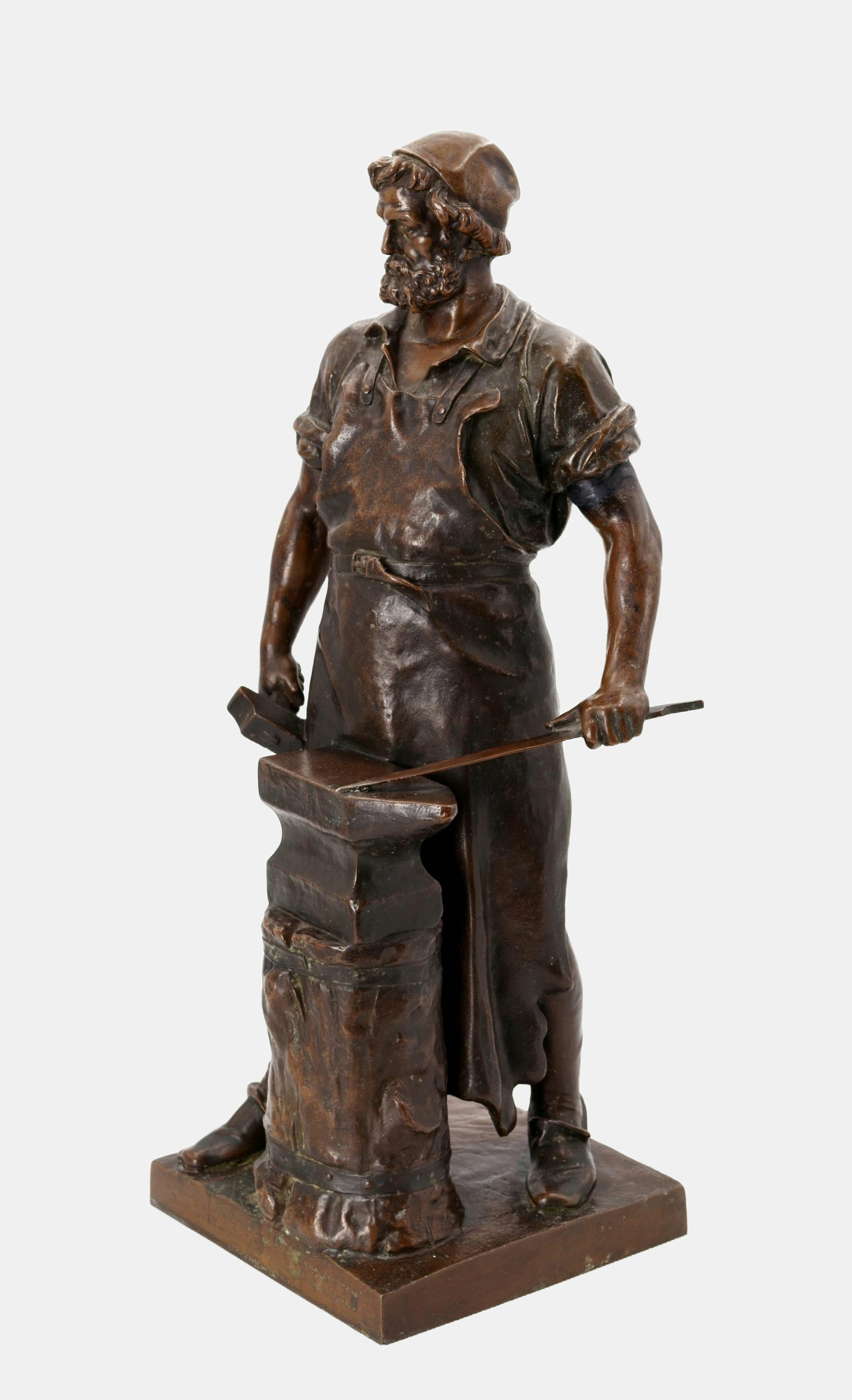 El herrero de Solingen / - La espada de doble filo - - Sculpture de Wilhelm Albermann