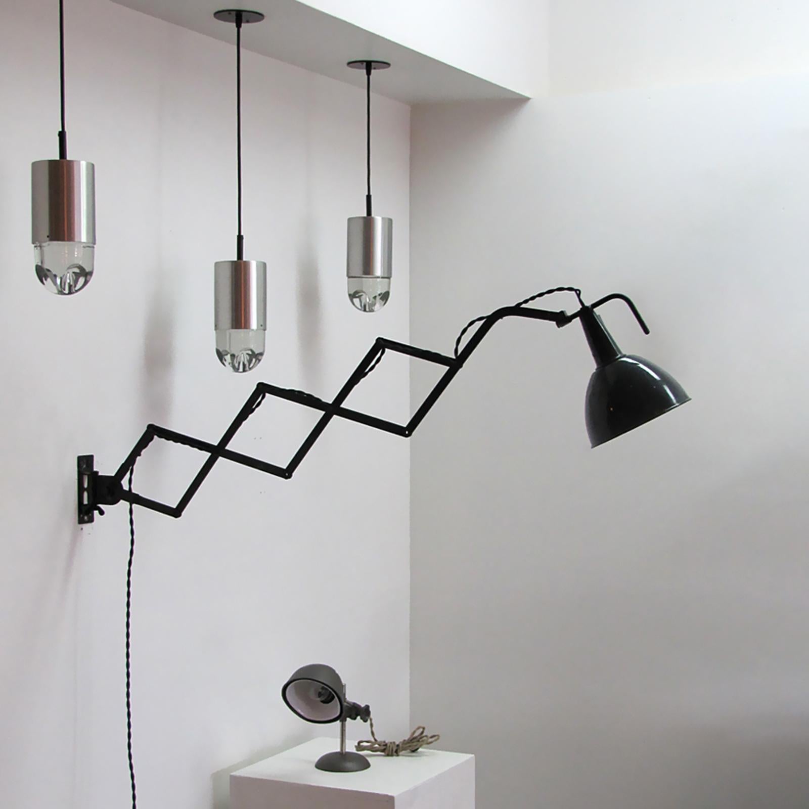 Bauhaus Lampe murale à ciseaux Wilhelm Bader, 1930 en vente