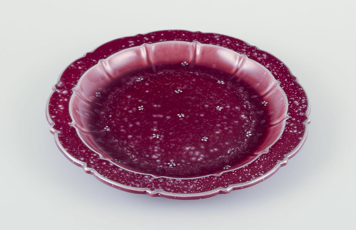 I PRODOTTI USATI SONO ESENTI DA TARIFFE DI IMPORTAZIONE PER I CLIENTI STATUNITENSI, BRITANNICI, AUSTRALIANI E CANADESI.   
PERTANTO, AL TUO ACQUISTO NON SI APPLICHERANNO TARIFFE DI IMPORTAZIONE. 

Wilhelm Kåge per Gustavsberg.
Piatto in ceramica