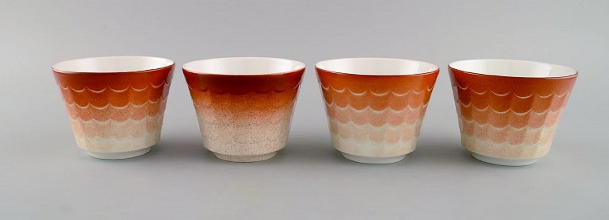 Wilhelm Kåge for Gustavsberg. Four flower pot covers in porcelain. Swedish design, 1960s.
Measures: 10,5 x 8 cm.
In excellent condition.
Stamped.