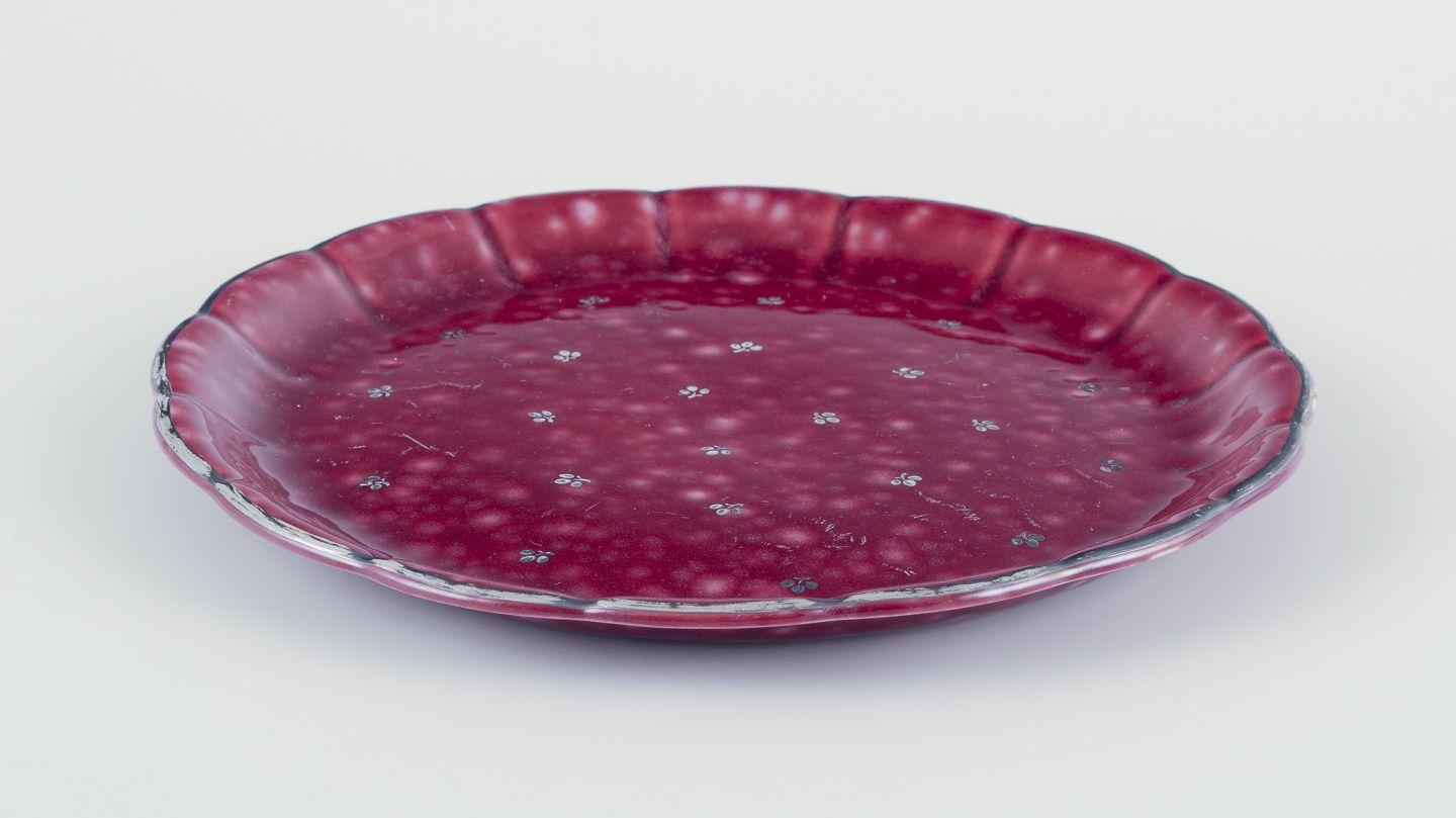 Wilhelm Kåge for Gustavsberg. Pair of “Argenta” ceramic dishes. In Good Condition For Sale In København, Copenhagen