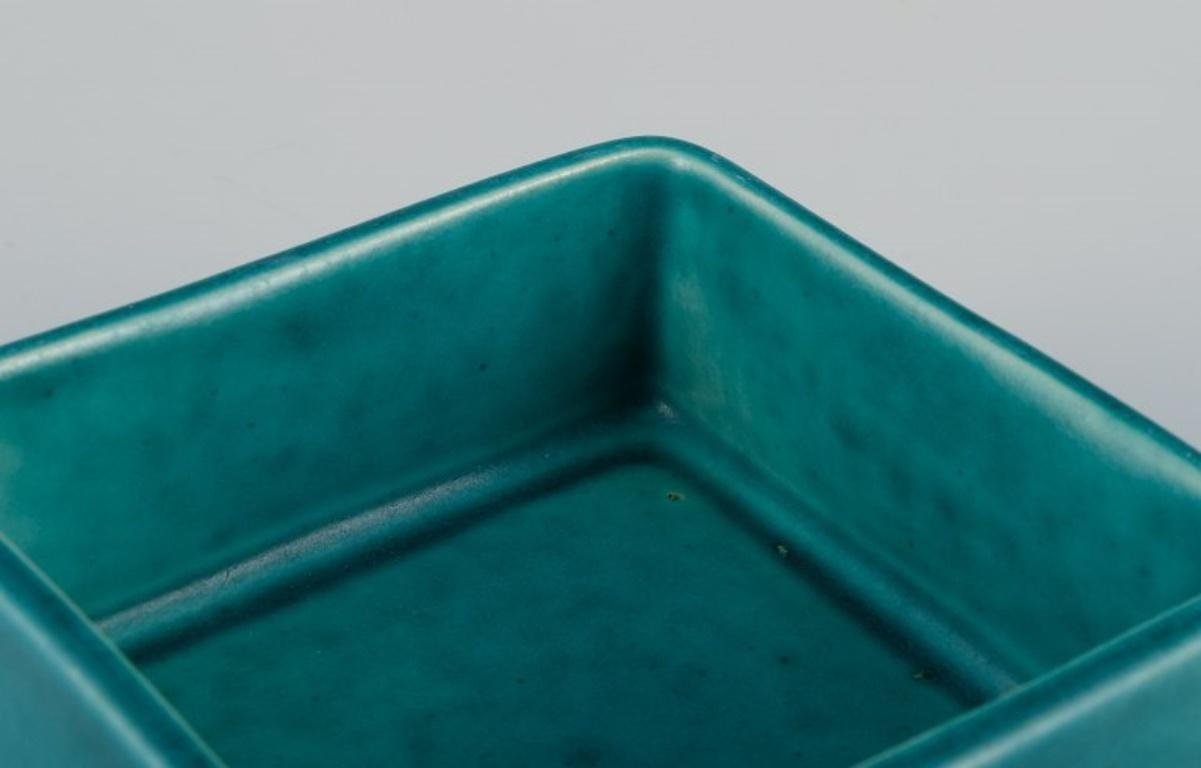Wilhelm Kåge para Gustavsberg. Caja cuadrada Argenta con tapa, de cerámica. Sueco en venta