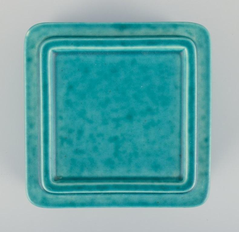 Wilhelm Kåge para Gustavsberg. Caja cuadrada Argenta con tapa, de cerámica. en Excelente estado para la venta en Copenhagen, DK
