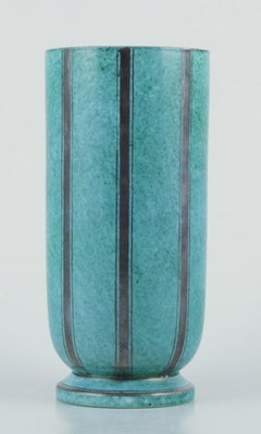 Wilhelm Kåge per Gustavsberg, Svezia. Vaso in ceramica 'ARGENTA'. Stile Art Deco.