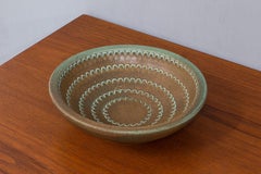 Wilhelm Kåge Green & Brown Stoneware Dish, Bowl, Gustavsberg, Sweden, 1950s