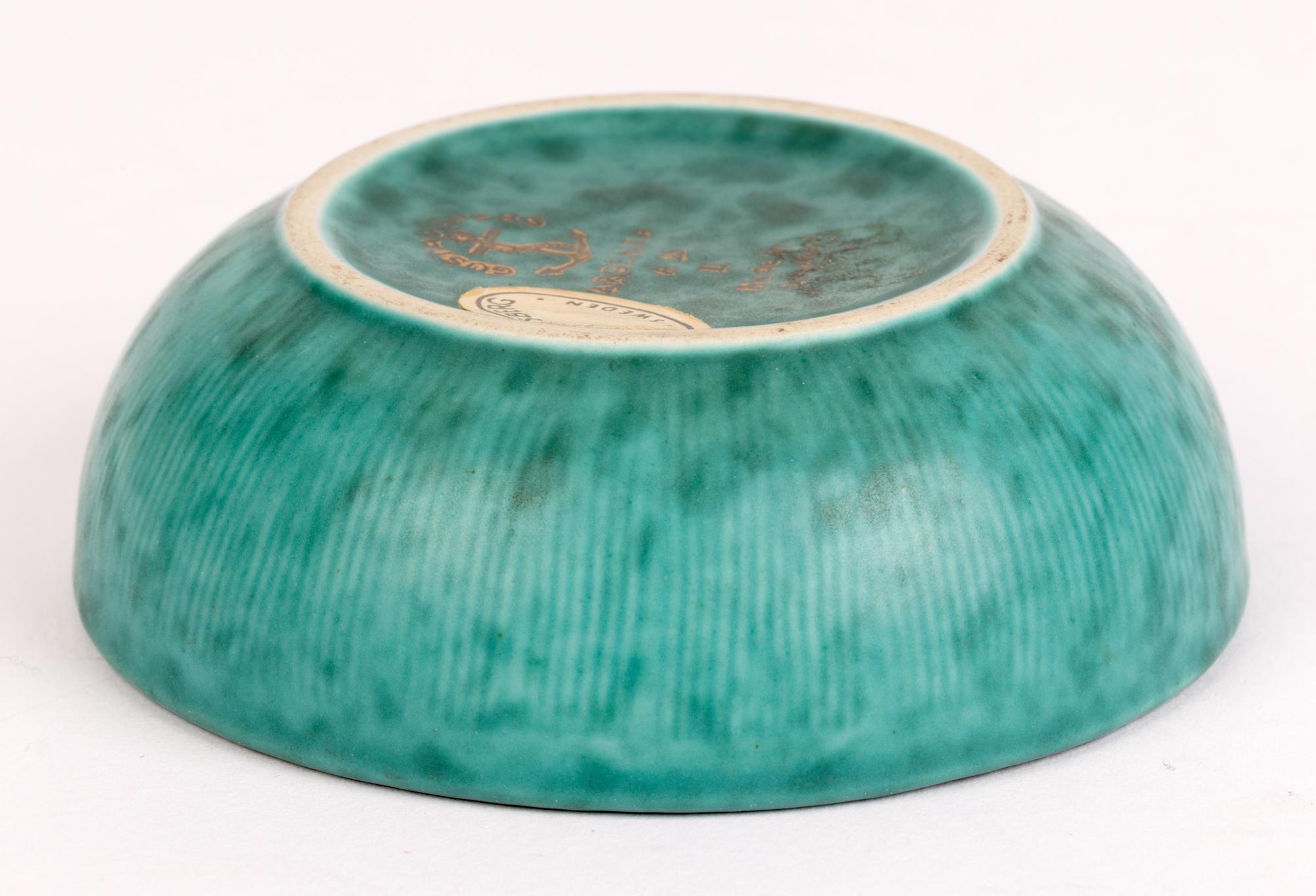 Vernissé Bol en céramique argentée incrustée Wilhelm Kage suédois Art Déco Gustavsberg Argenta en vente