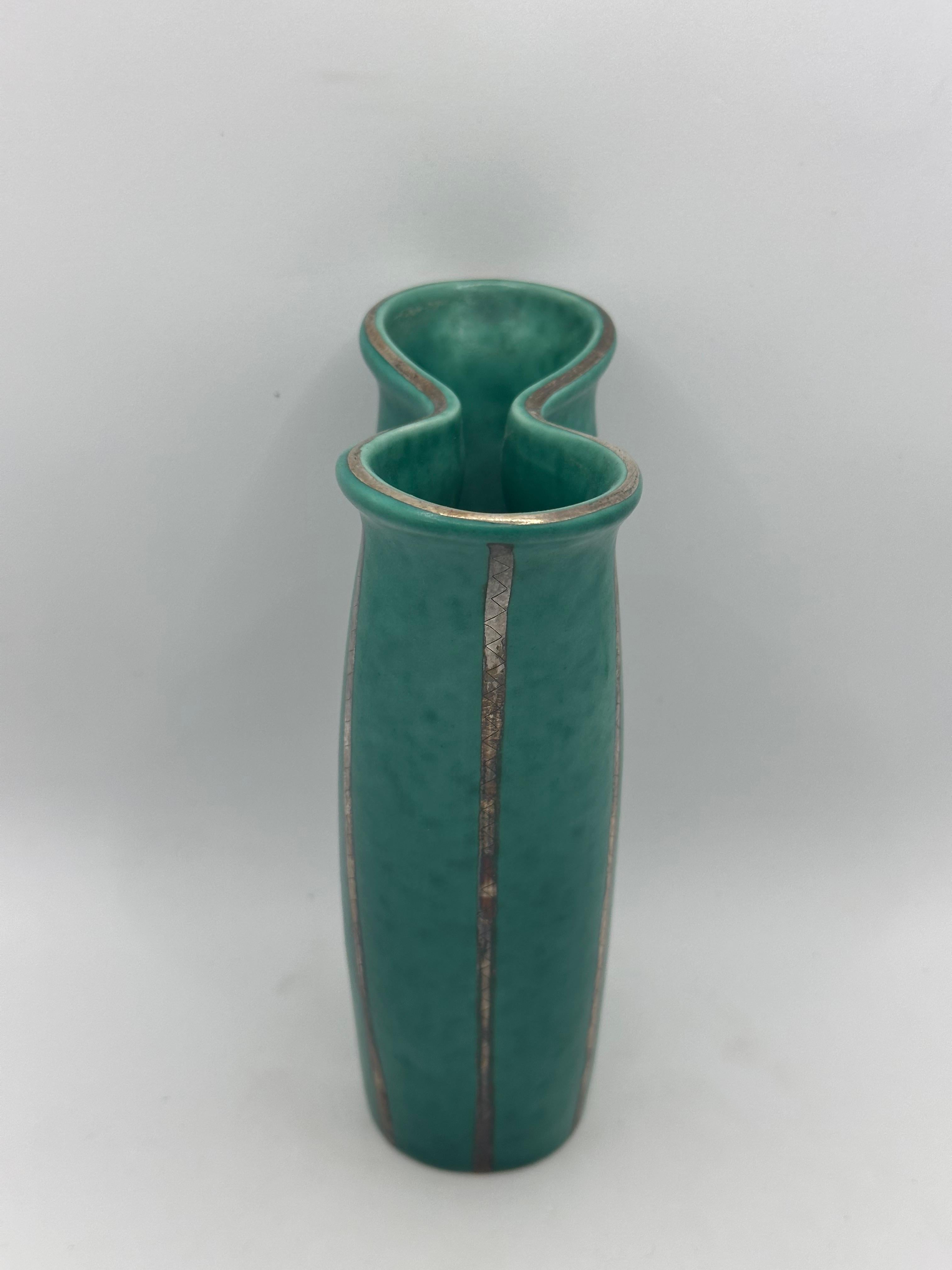 Wilhelm Kage vase 'argenta' for Gustavsberg Sweden 1950 Signed For Sale 2