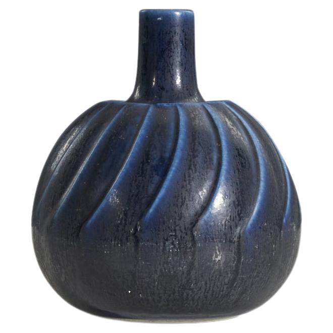 Wilhelm Kåge, Vase, Blue-Glazed Stoneware, Gustavsberg, Sweden, 1960s For Sale