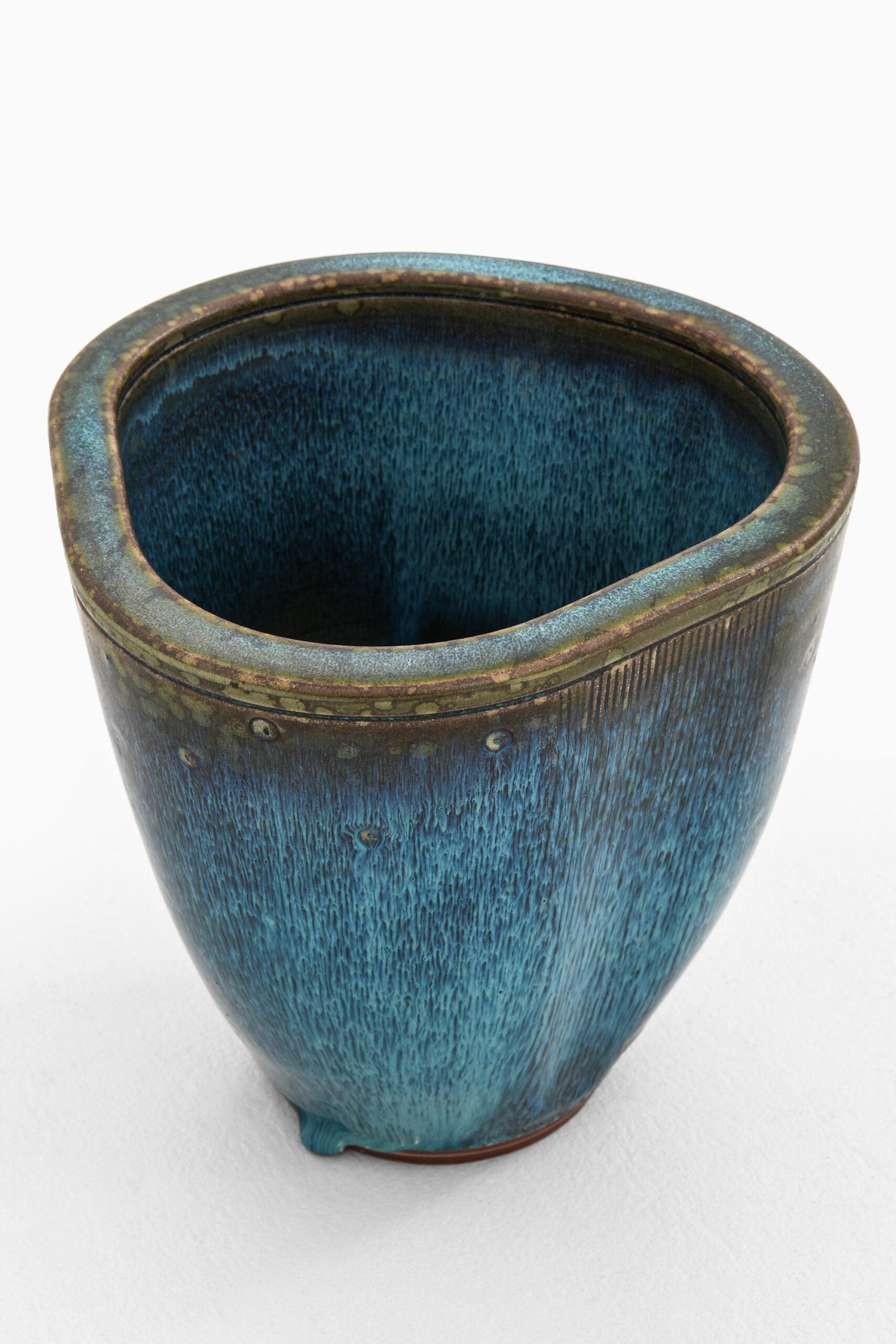 Metà XX secolo Vaso Wilhelm Kåge Modello Farsta Prodotto da Gustavsberg in vendita