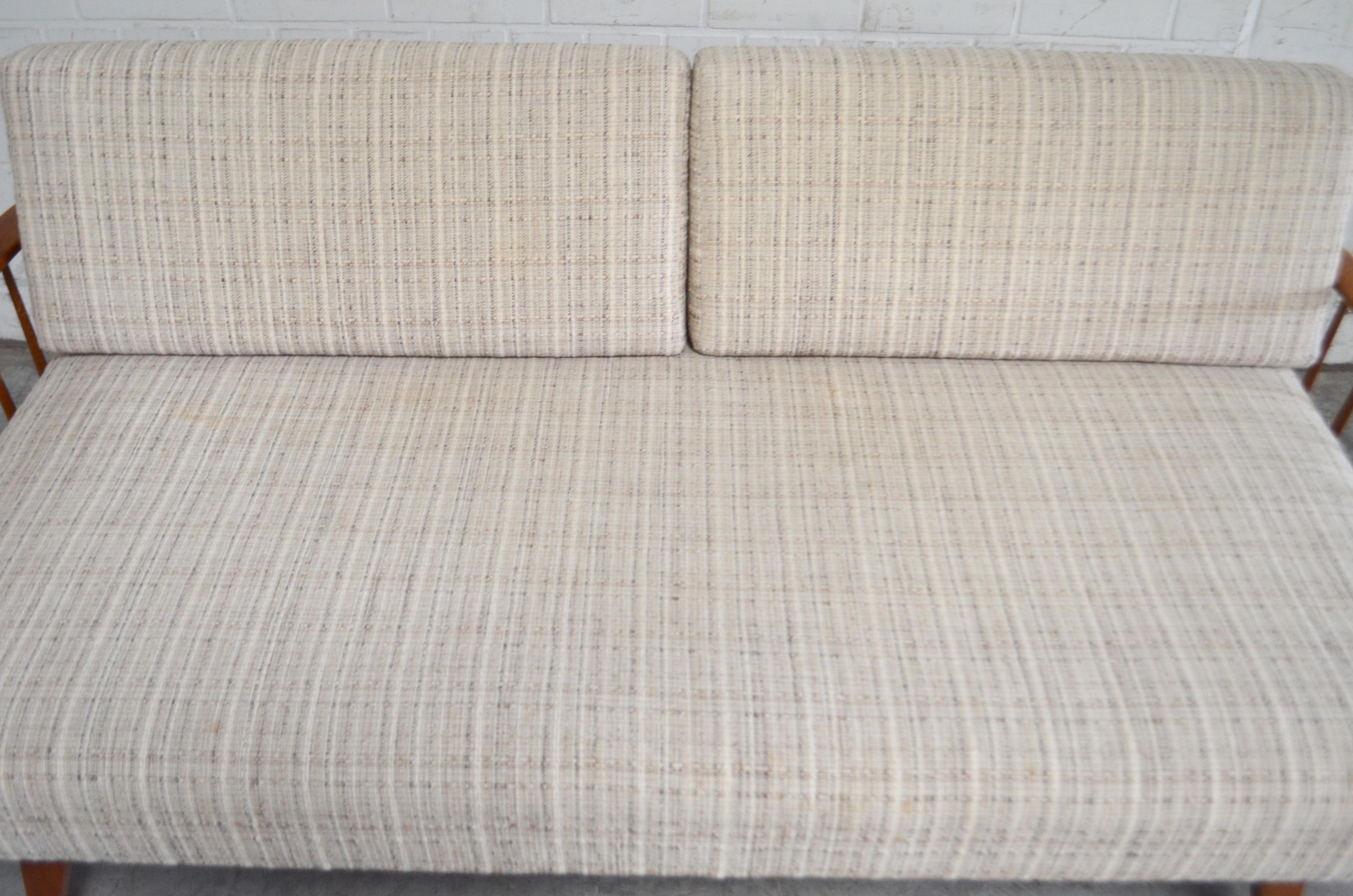 Wilhelm Knoll Antimott Daybed Sofa In Good Condition In Munich, Bavaria