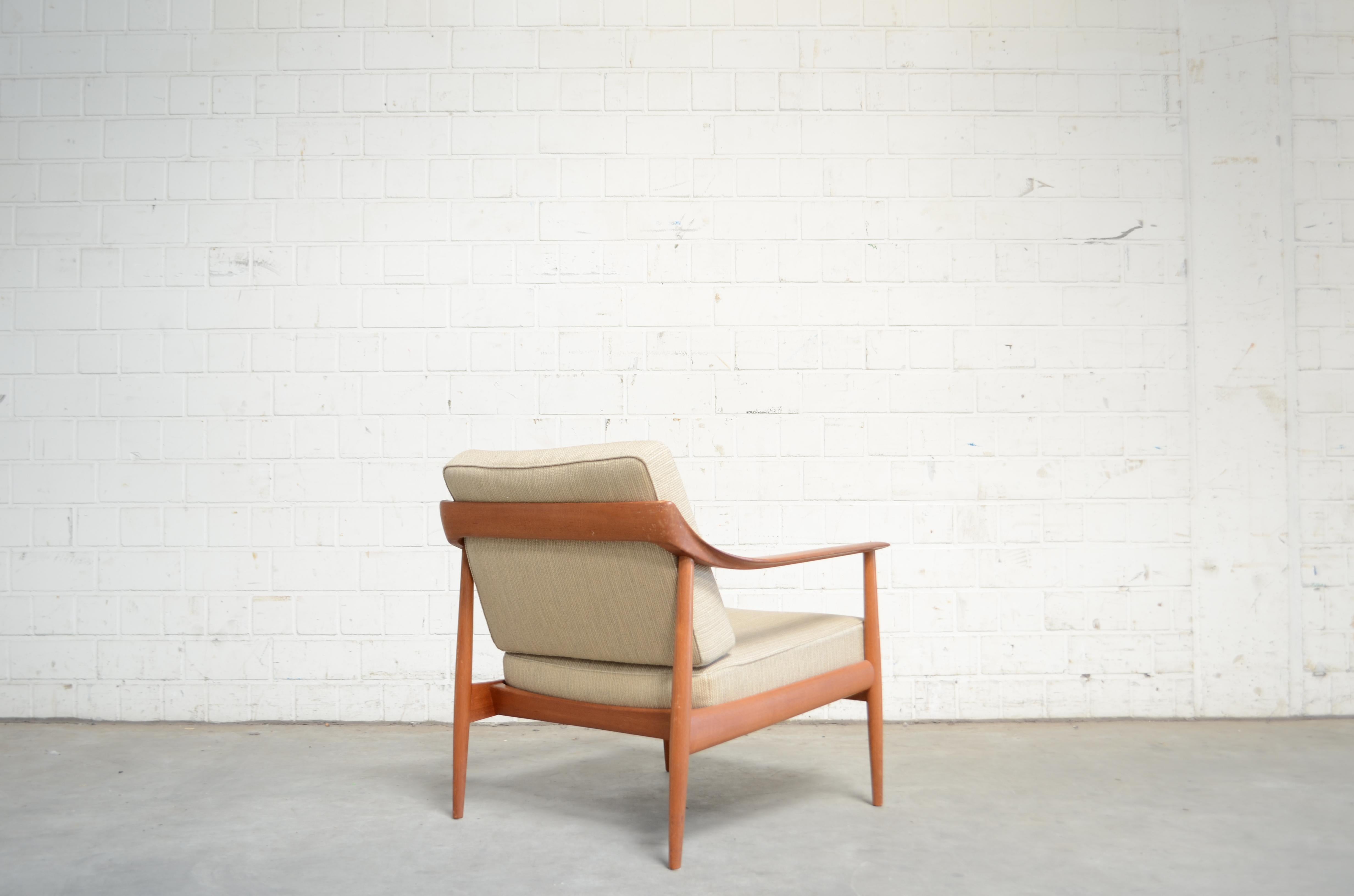 Wilhelm Knoll Antimott Teak Chair Armchair, 1960s (Stoff)