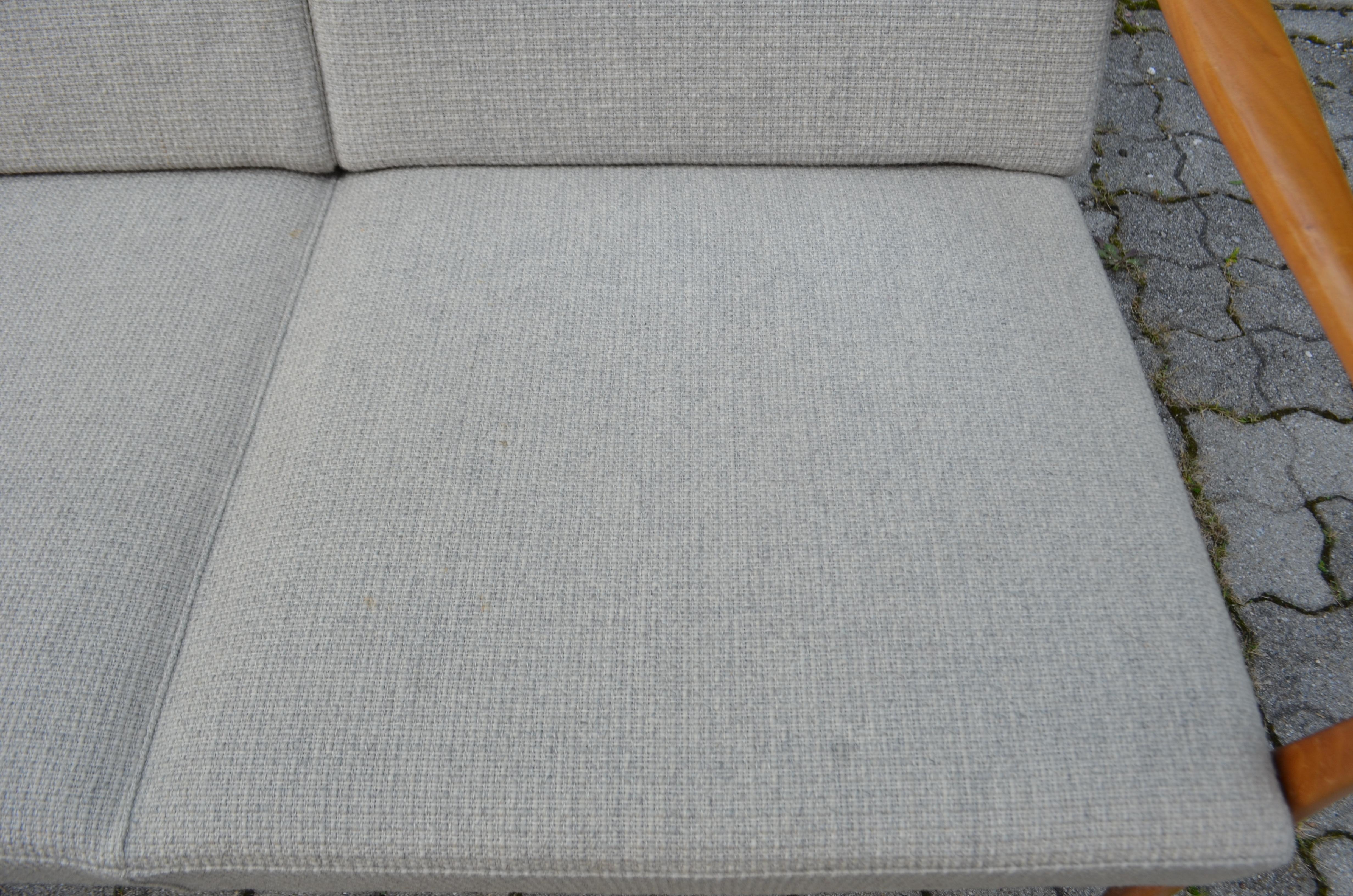 Wilhelm Knoll Antimott Walnut Mid Century Sofa Grey Wool 10