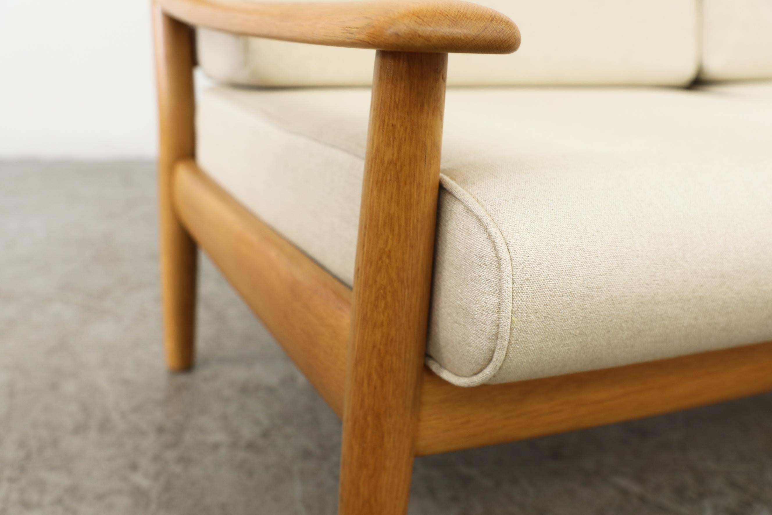 Wilhelm Knoll Oak Loveseat with Rounded Edges & Cream Cushions, Germany, 1960's For Sale 10