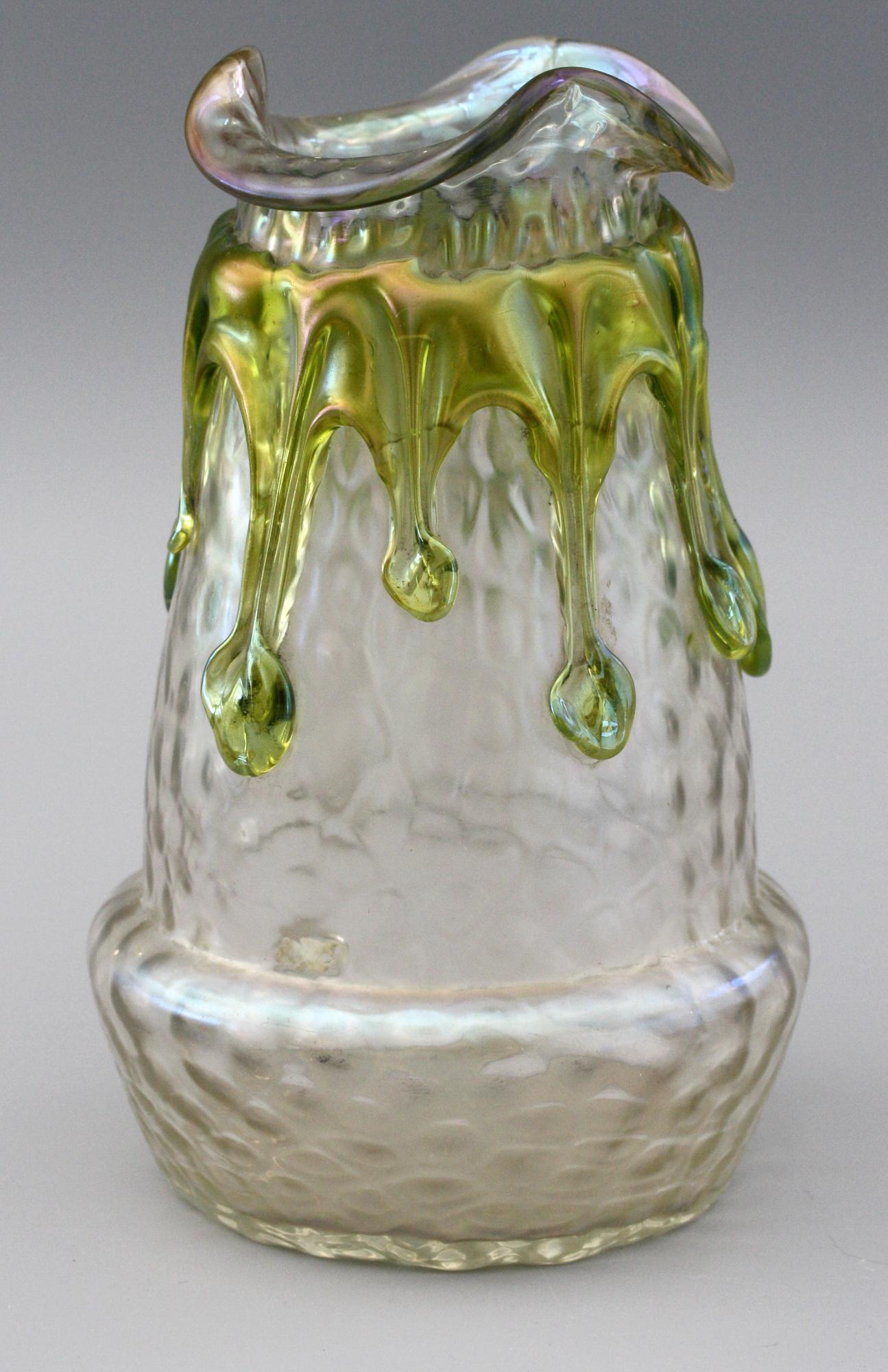 Wilhelm Kralik Art Nouveau Trailed Iridescent Art Glass Vase 5